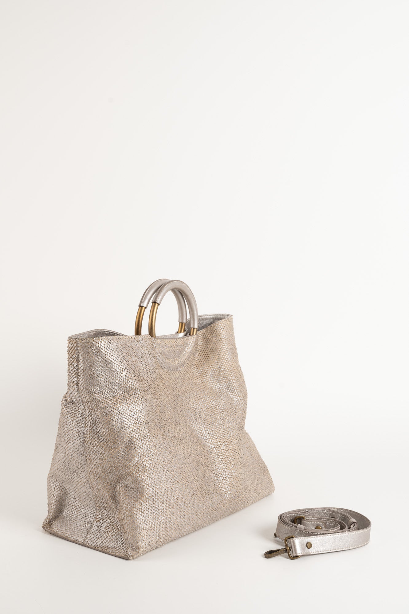 Tote Bag Class 035 | Silver Leather