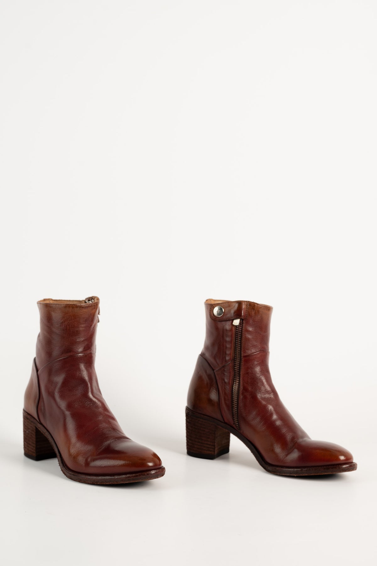 Ankle Boot Sarah | Red Fade Buffalo Leather