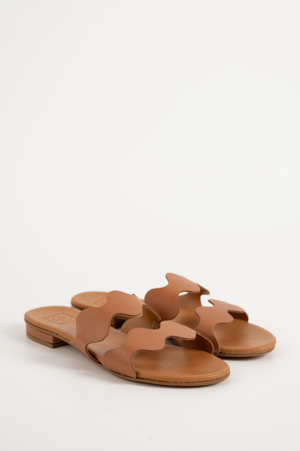 Flat Sandal Wave | Light Brown Calf Leather