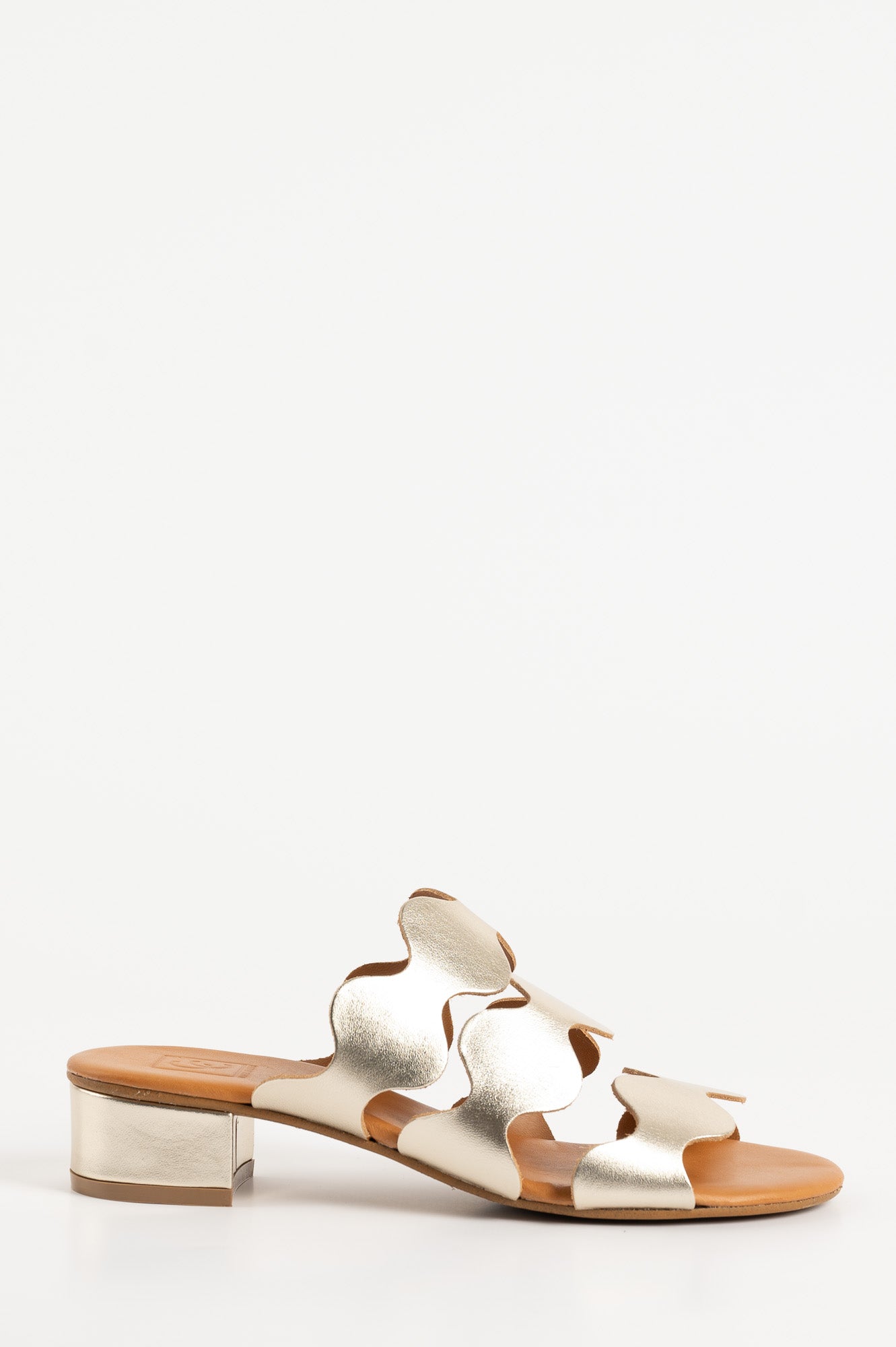 Heeled Sandal Wave | Shiny Platino Calf Leather