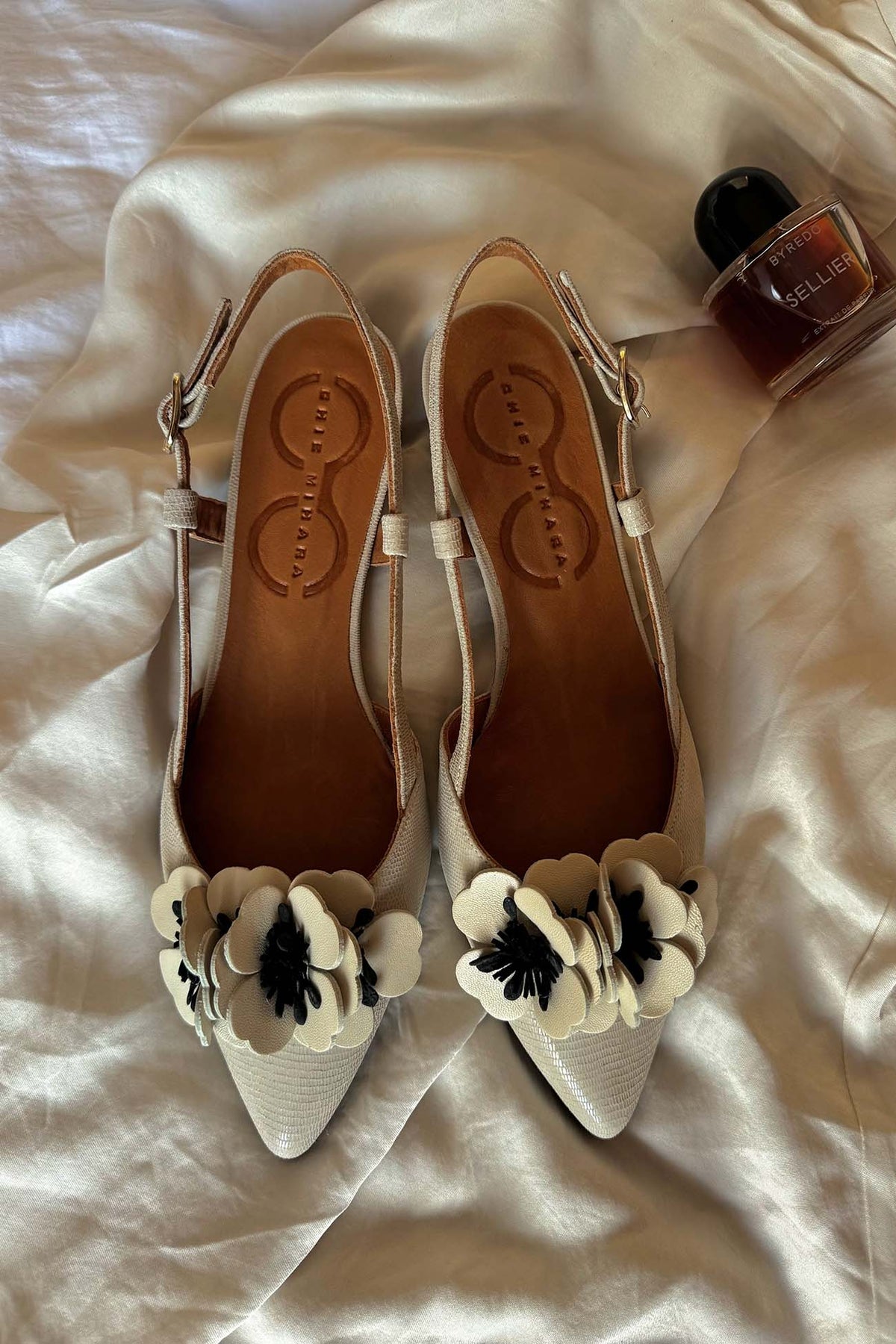 Slingback Pump Hazel | Oyster White Embossed Suede