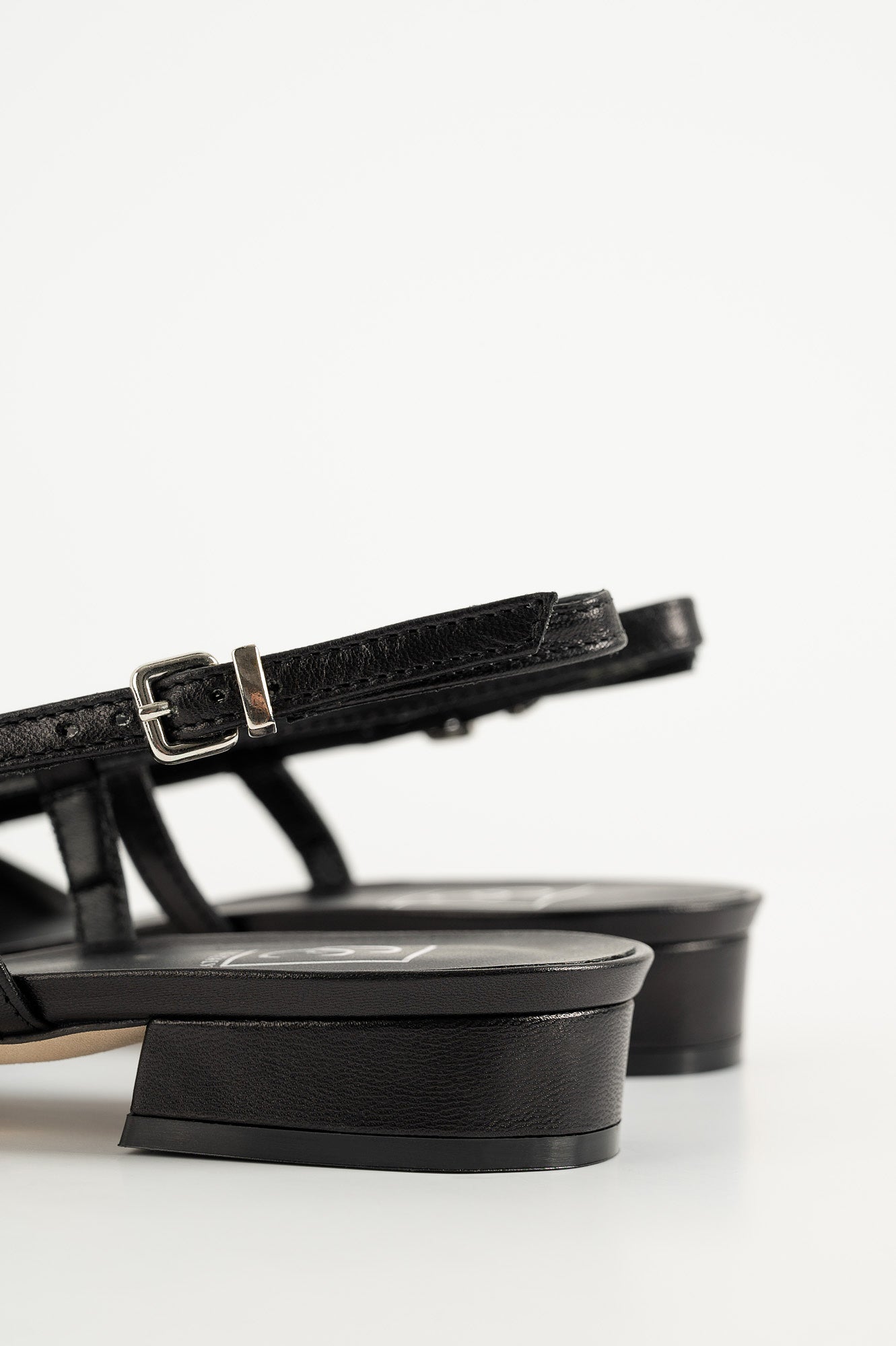 Ballet Flat Wiktoria 172 | Black Leather