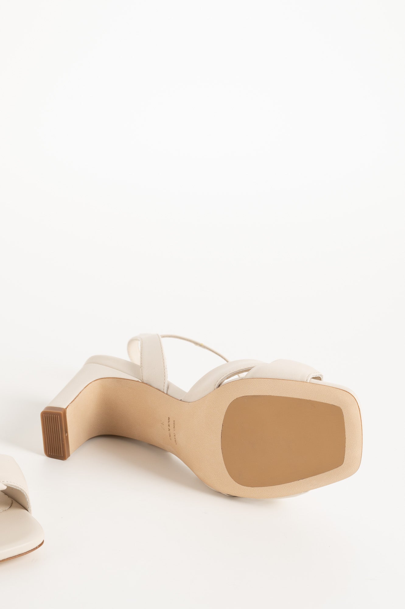 Sandal Hana 441 | Vitt Skinn