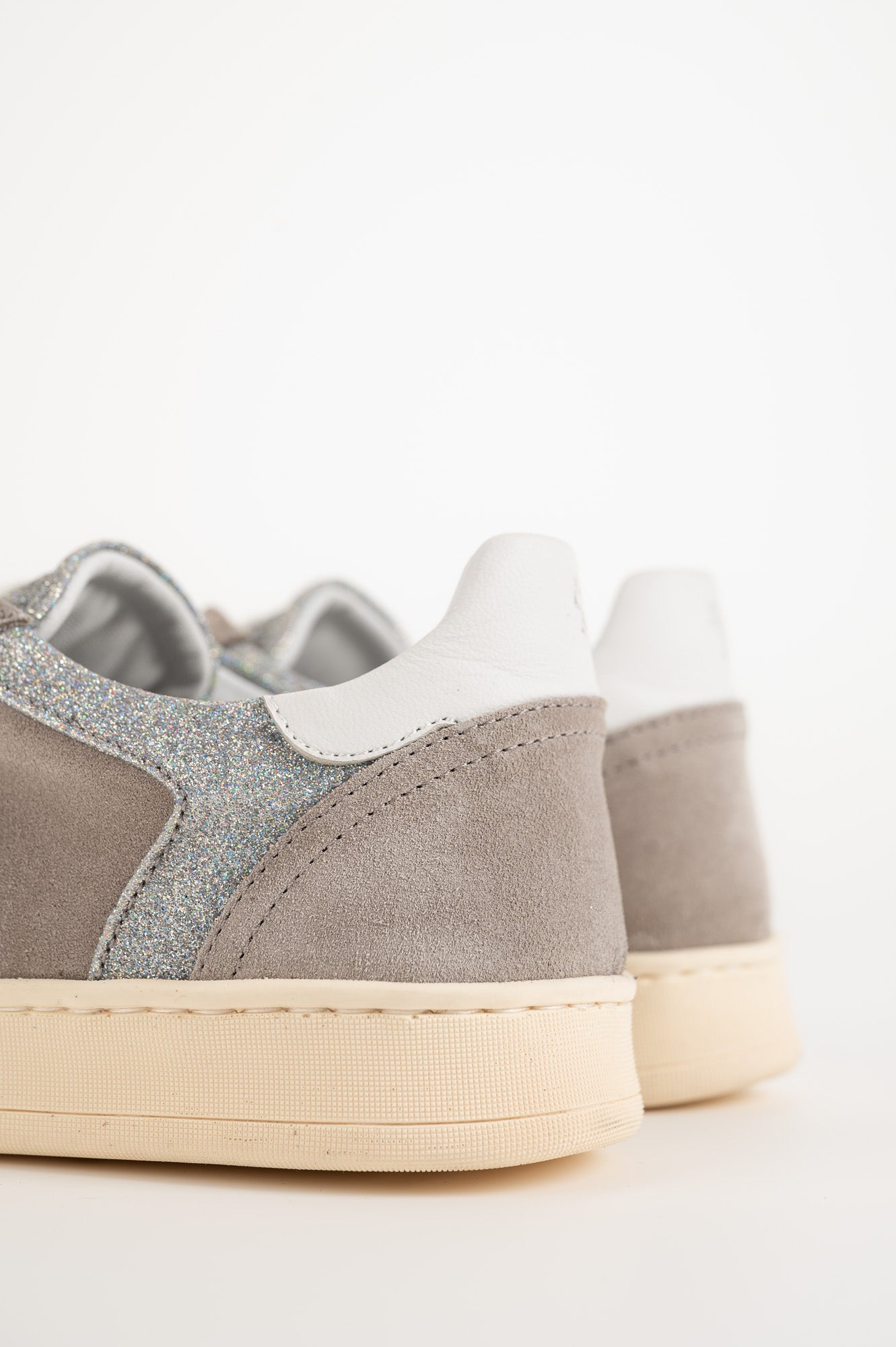 Low-top Sneaker Olivia | Grey Suede