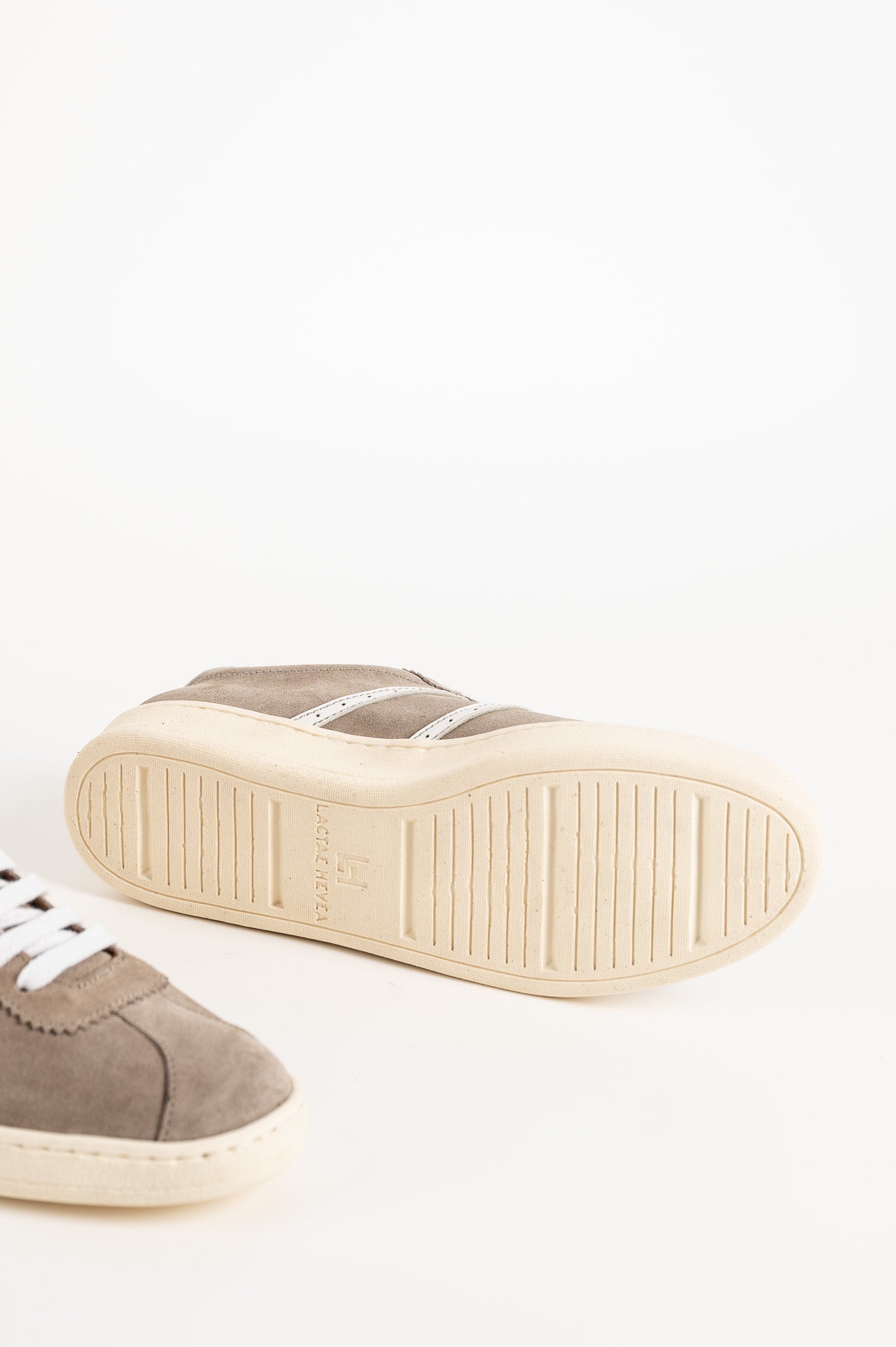 Low-top Sneaker Estelle | Greige Suede