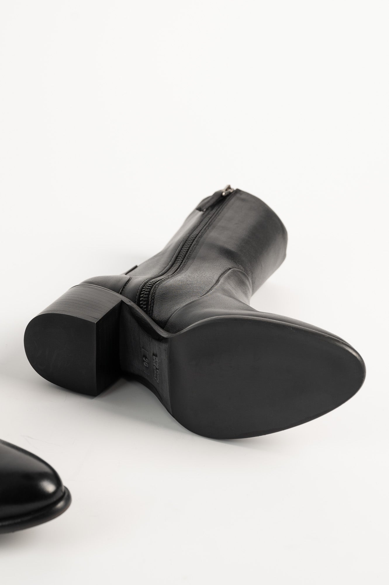 Signature Boot Viona 6cm | Black Calf Leather