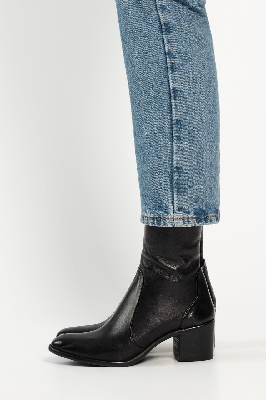 Signature Boot Viona 6cm | Black Calf Leather