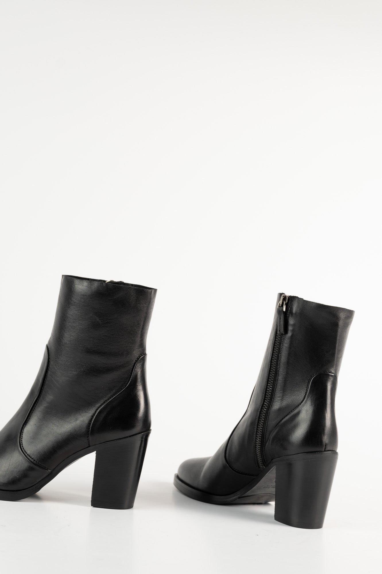 Signature Boot Viona 8cm | Black Calf Leather