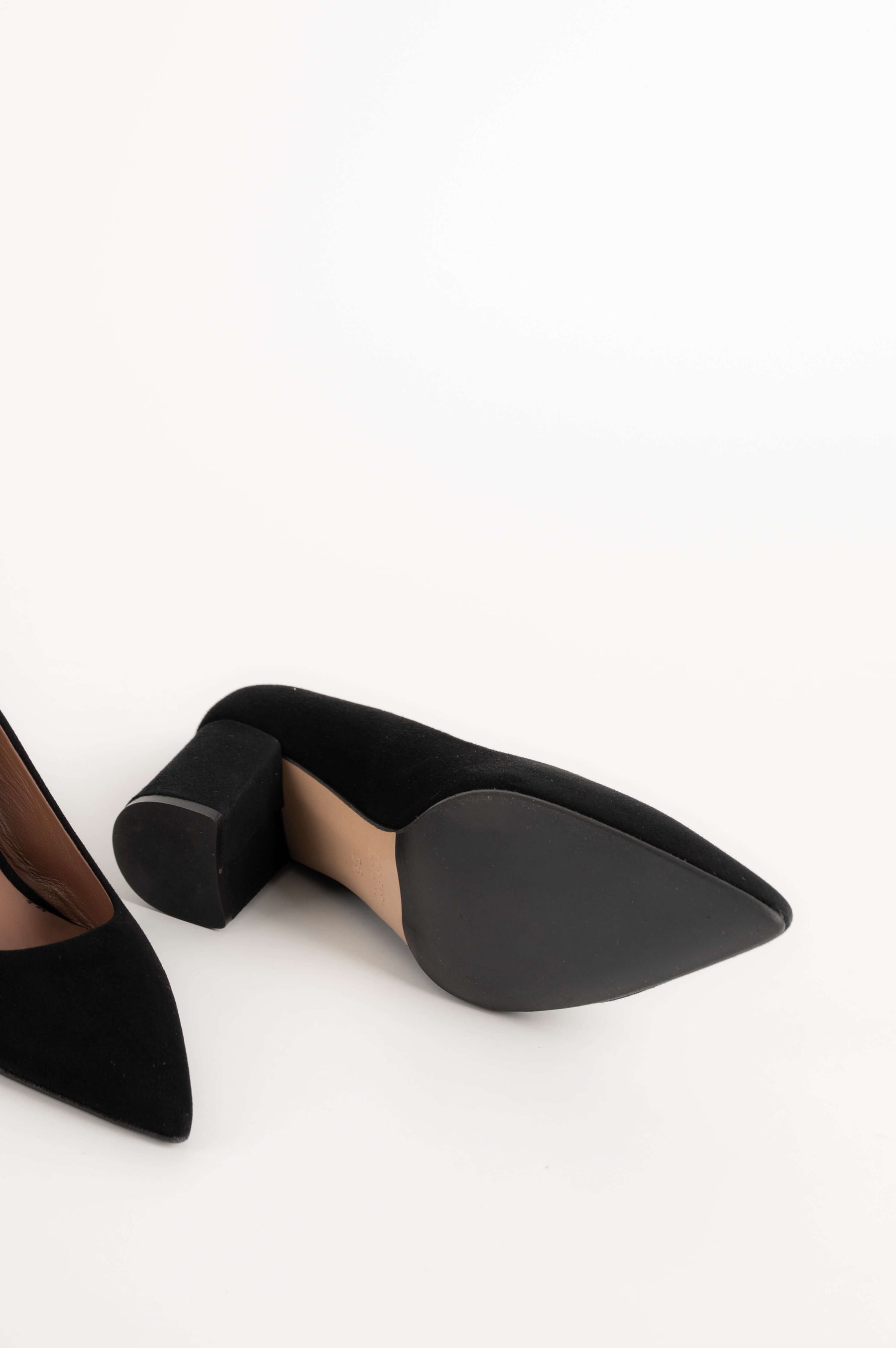 Classic Pump Block 6cm | Black Suede