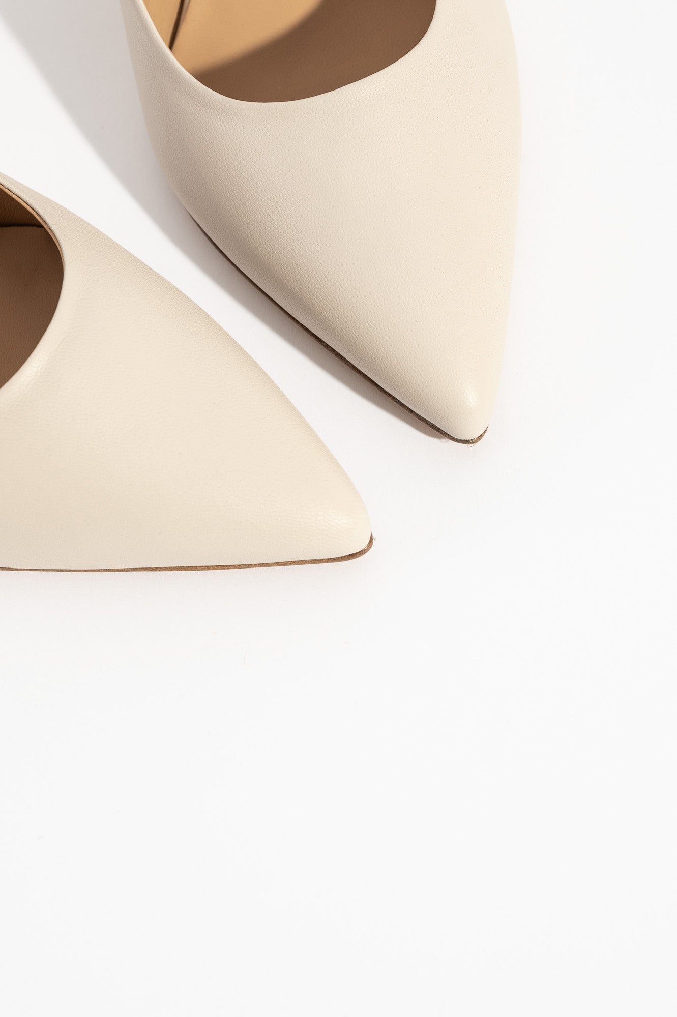 Classic Pump 126 | Off-White Nappa Leather 6cm