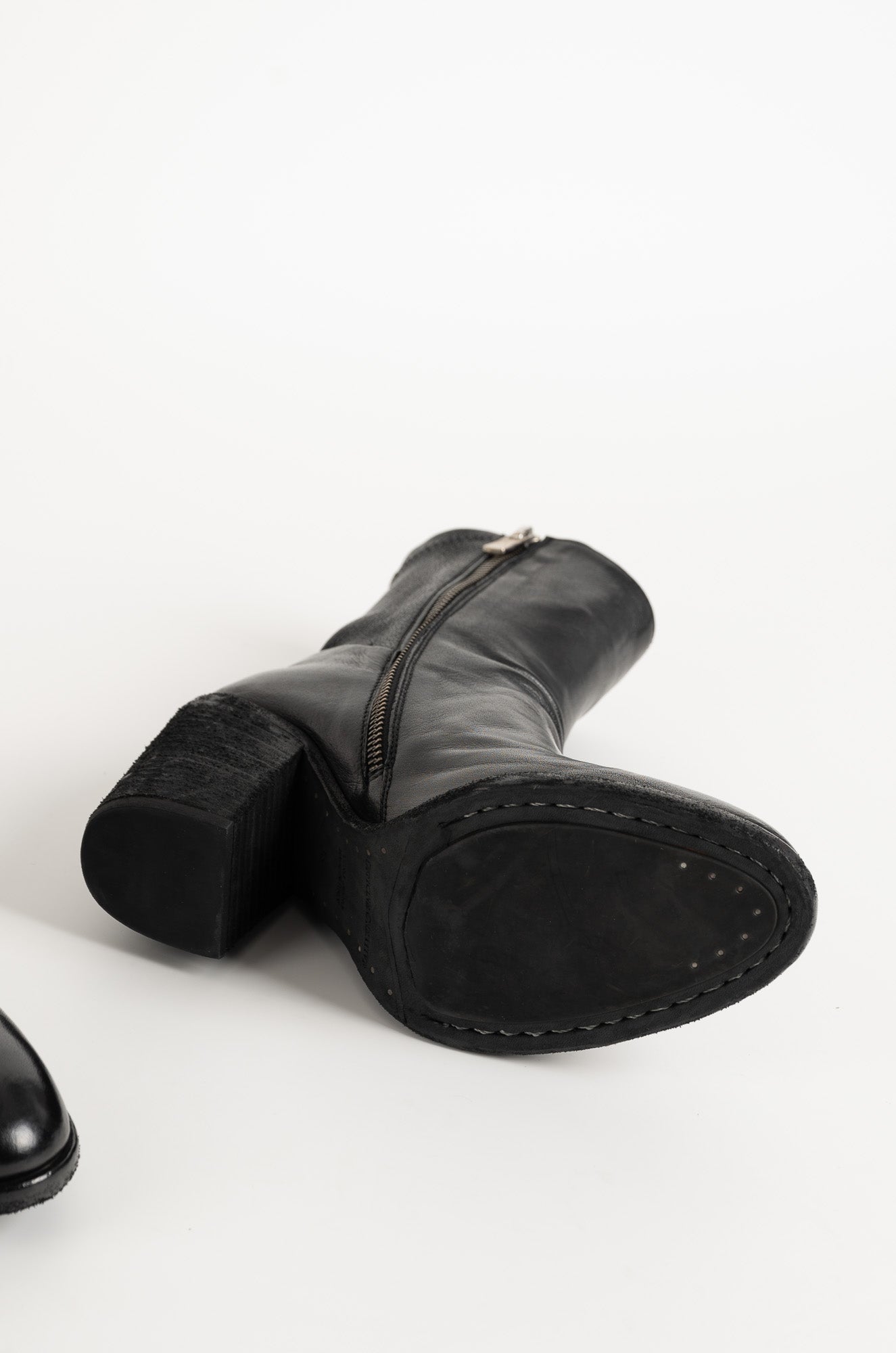Ankle Boot Sevan | Washed Black Buffalo Leather