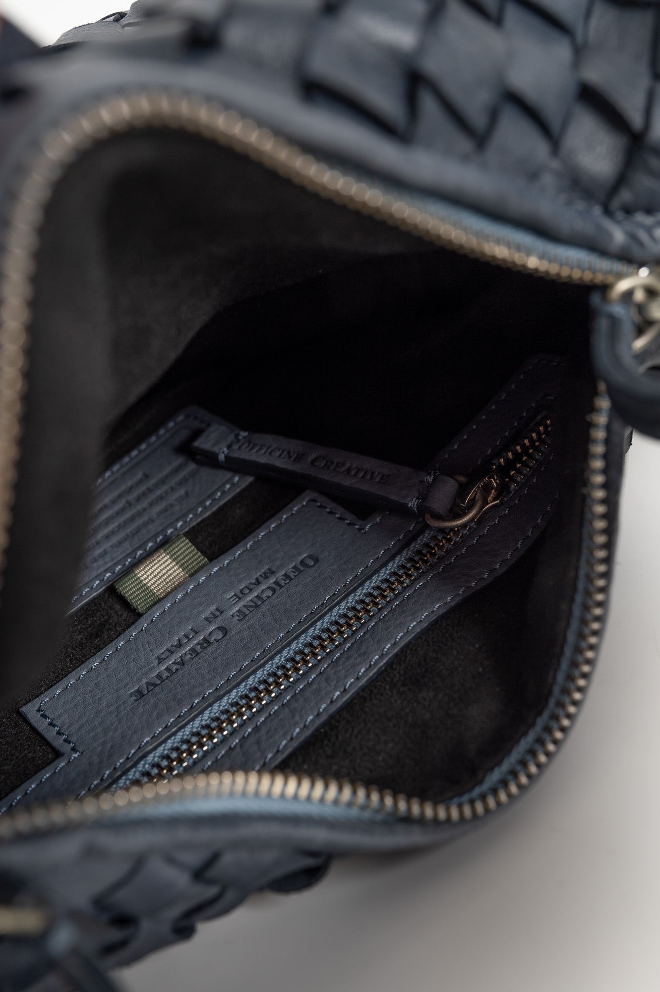 Handle Bag Bolina 144 | Navy Blue Leather
