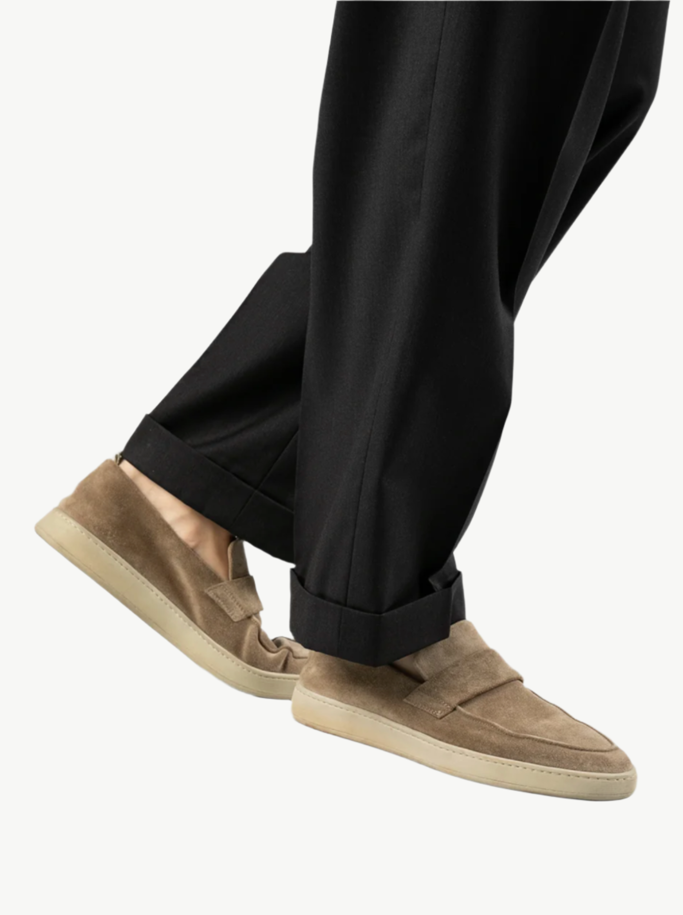 Italiian mens suede loafers made Italy. Butik i Stockholm Östermalm Handgjorda herrskor från Italien.