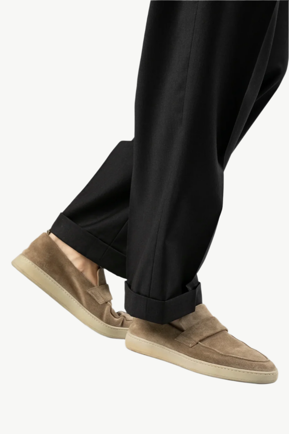 Italiian mens suede loafers made Italy. Butik i Stockholm Östermalm Handgjorda herrskor från Italien.