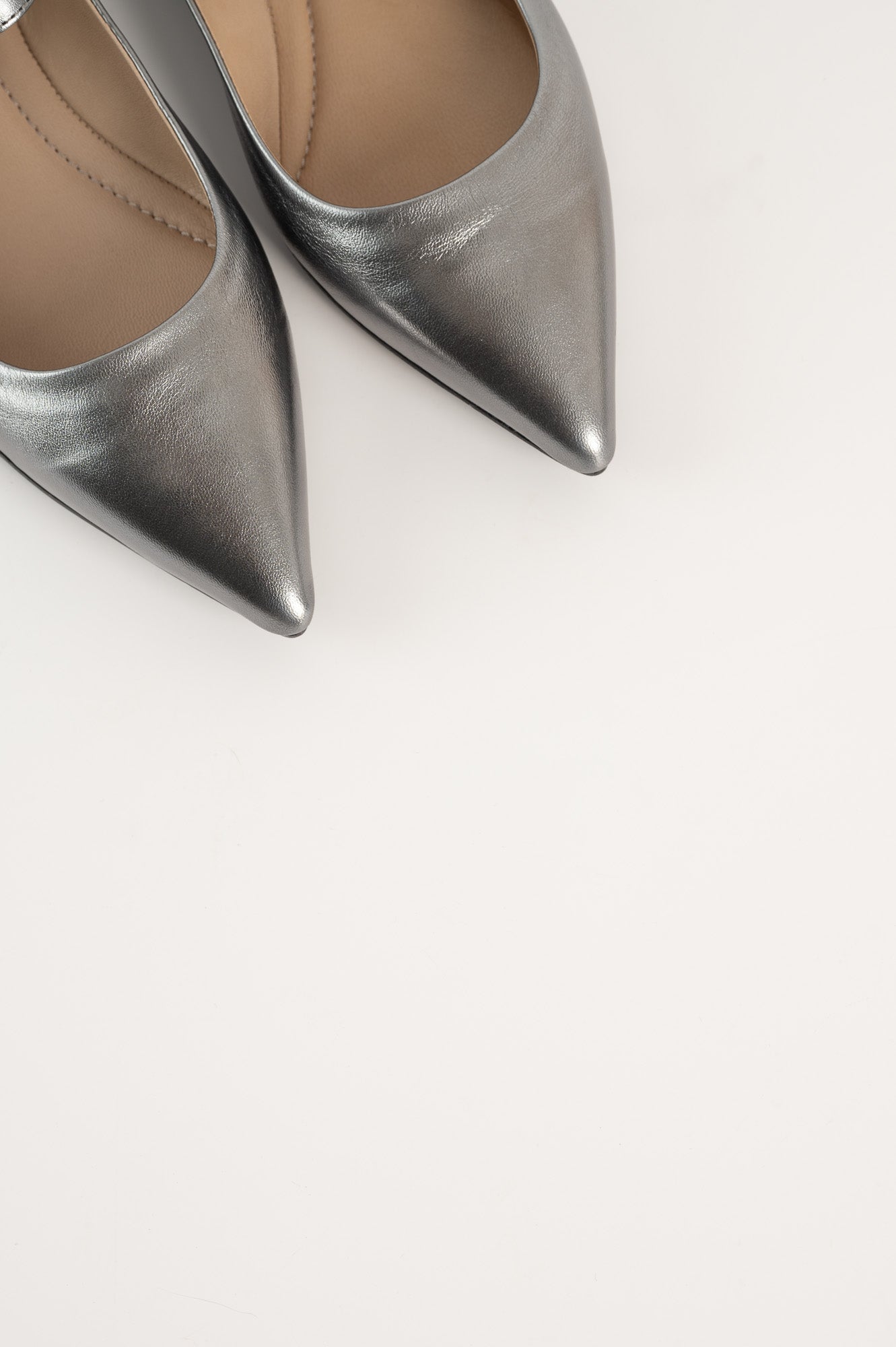 Mary Jane Flat Ingrid | Silver Nappa Leather