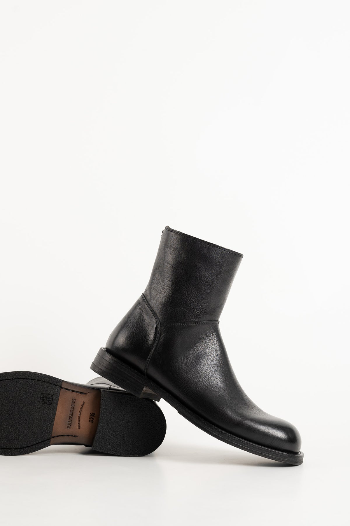 Mid Boot Skim | Black Buffalo Leather