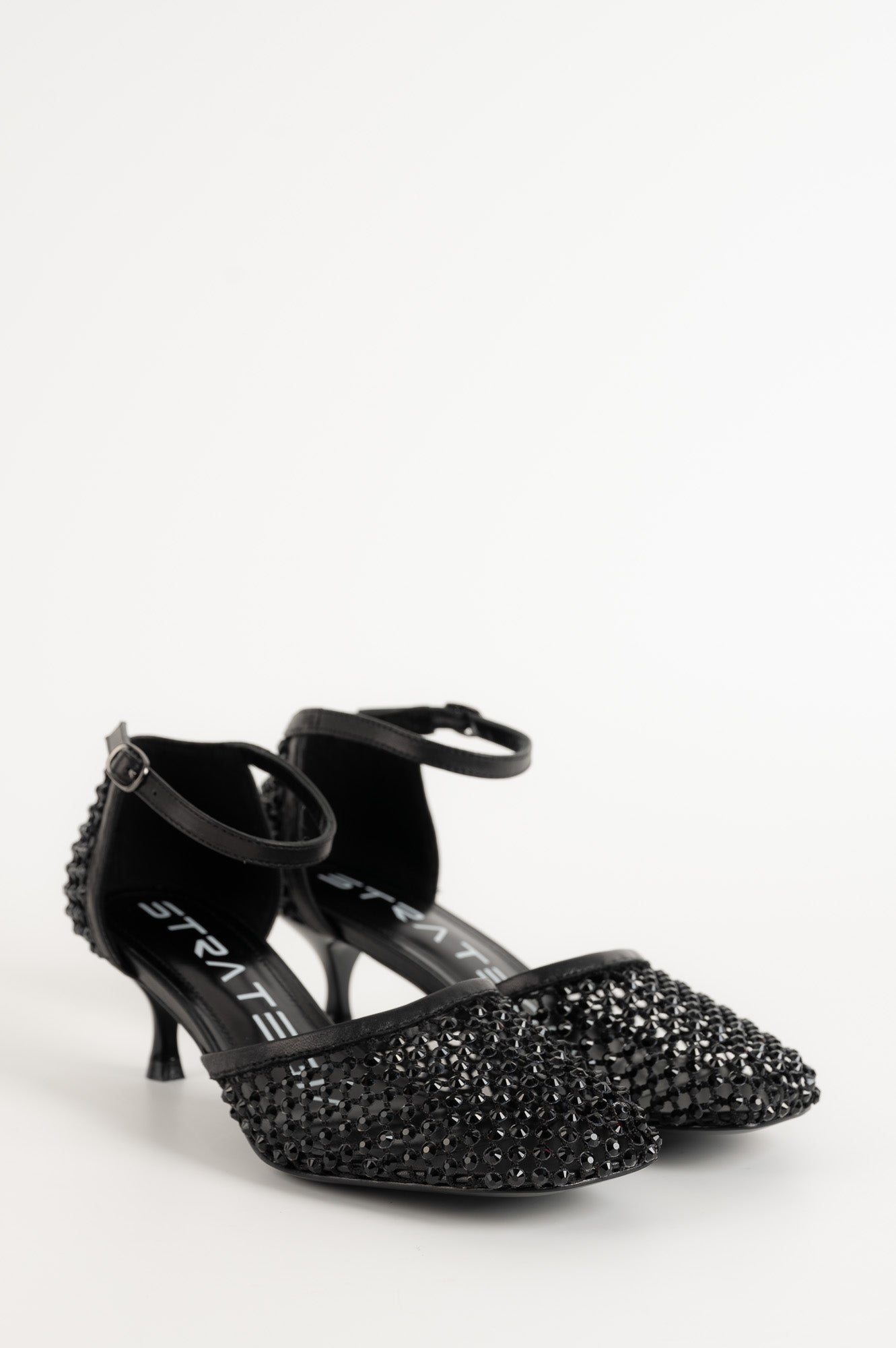 Crystal Pump Décolleté | Black Strass