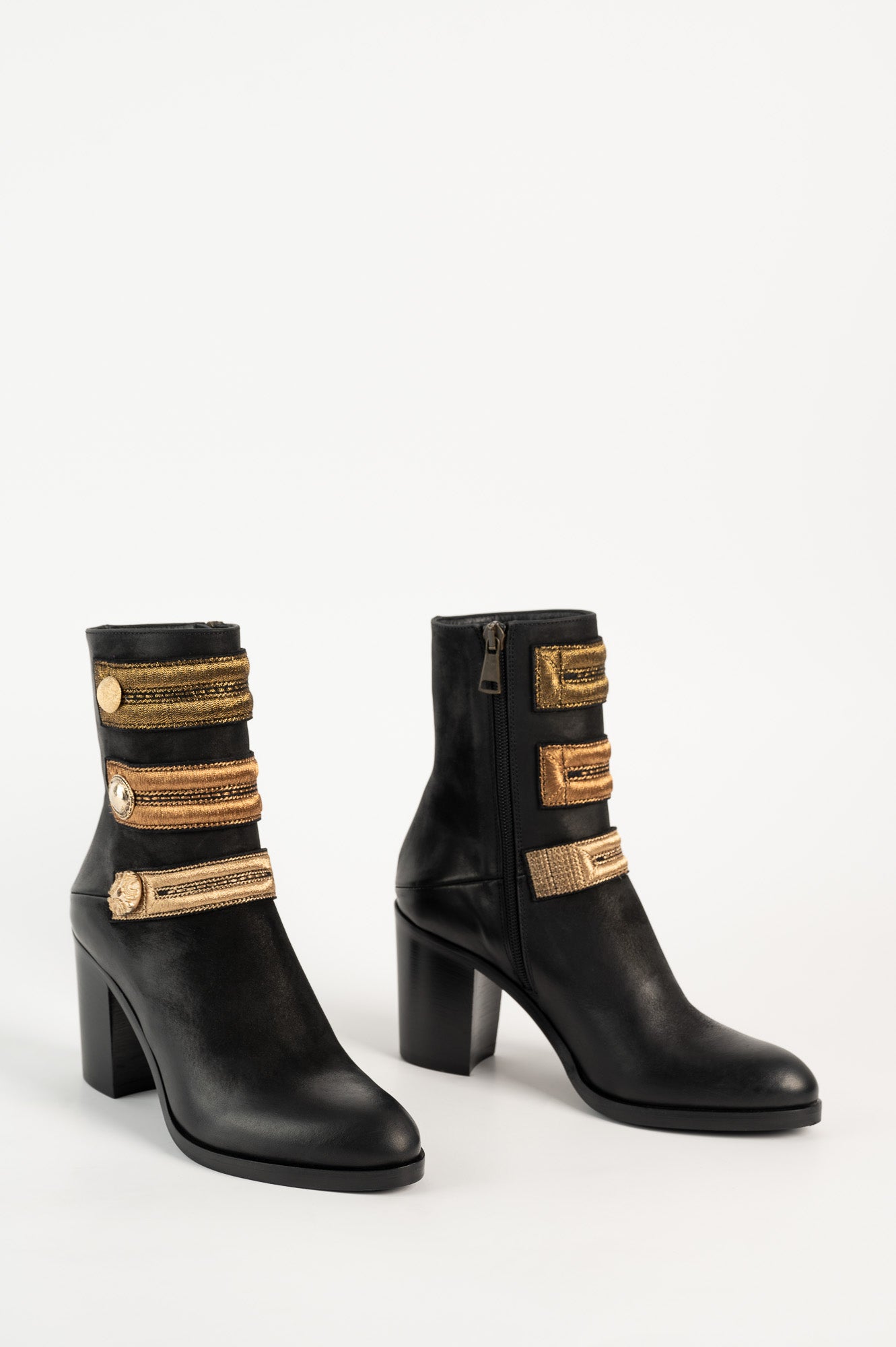 Ankle Boot Button | Black Calf Nubuck