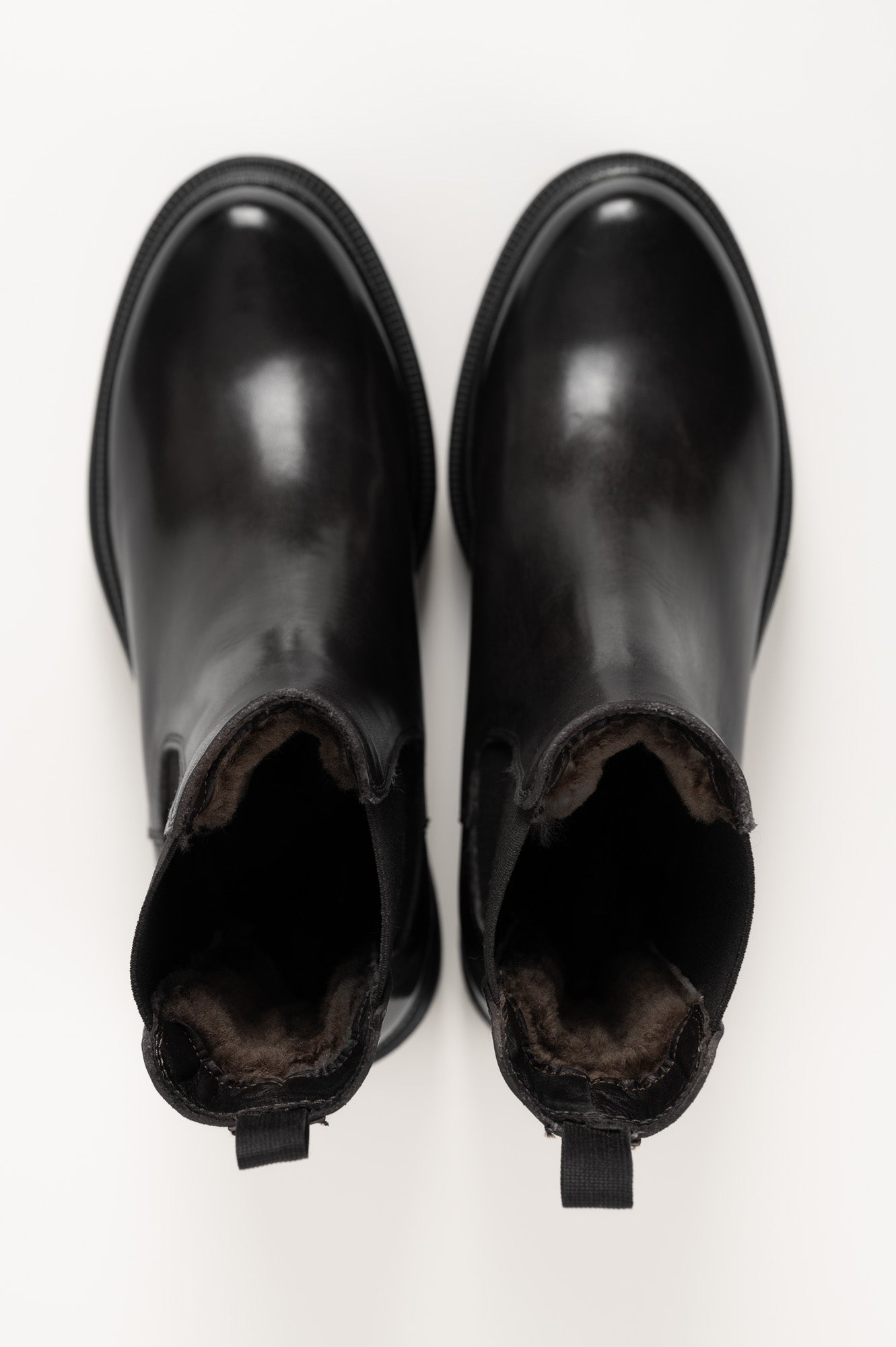 Shearling Boot Umbra | Black Buffalo Leather