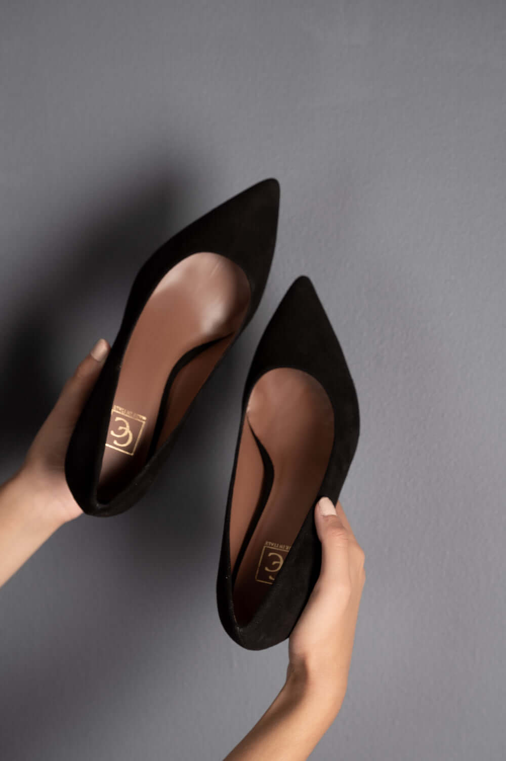 Classic Pump Block 6cm | Black Suede