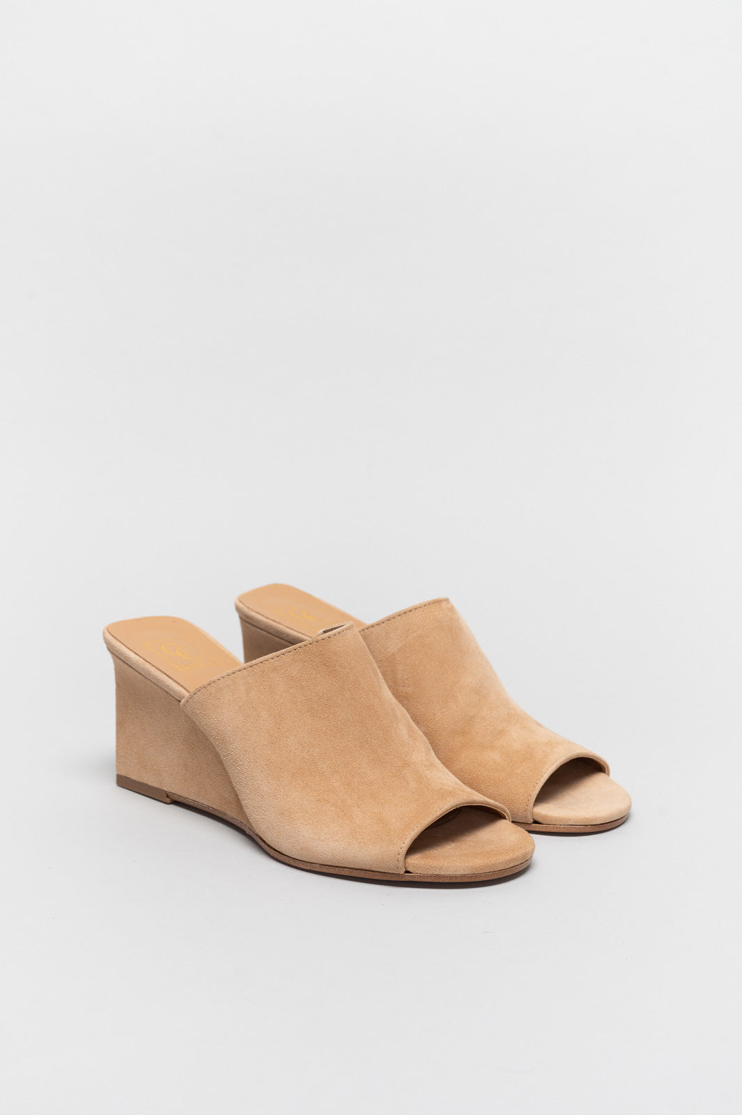 Wedge Sandal Cesila | Warm Beige Soft Suede