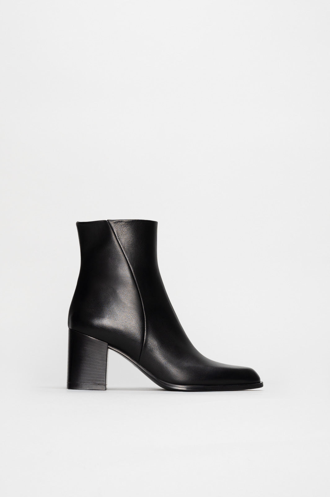 Heeled Ankle Boot Foulard | Noble Black Calf Leather