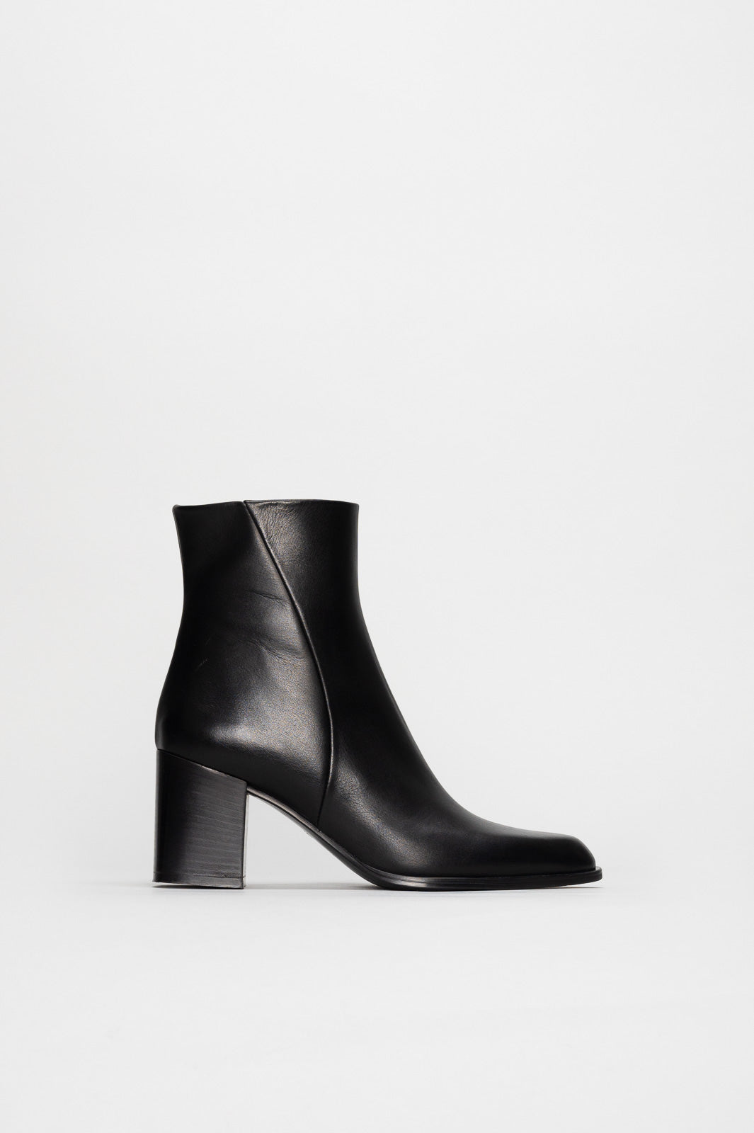 Heeled Ankle Boot Foulard | Noble Black Calf Leather