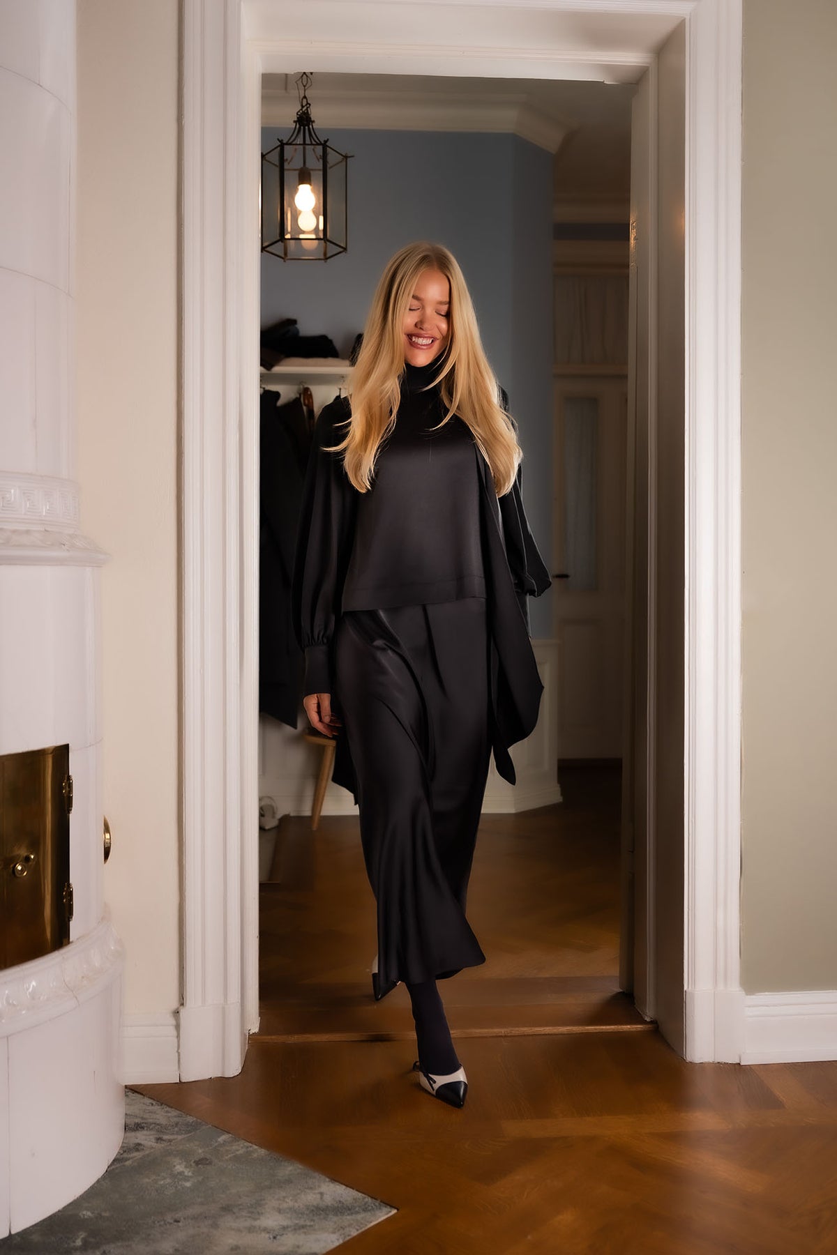 Mule Pump Prim | Black & Ivory 6cm