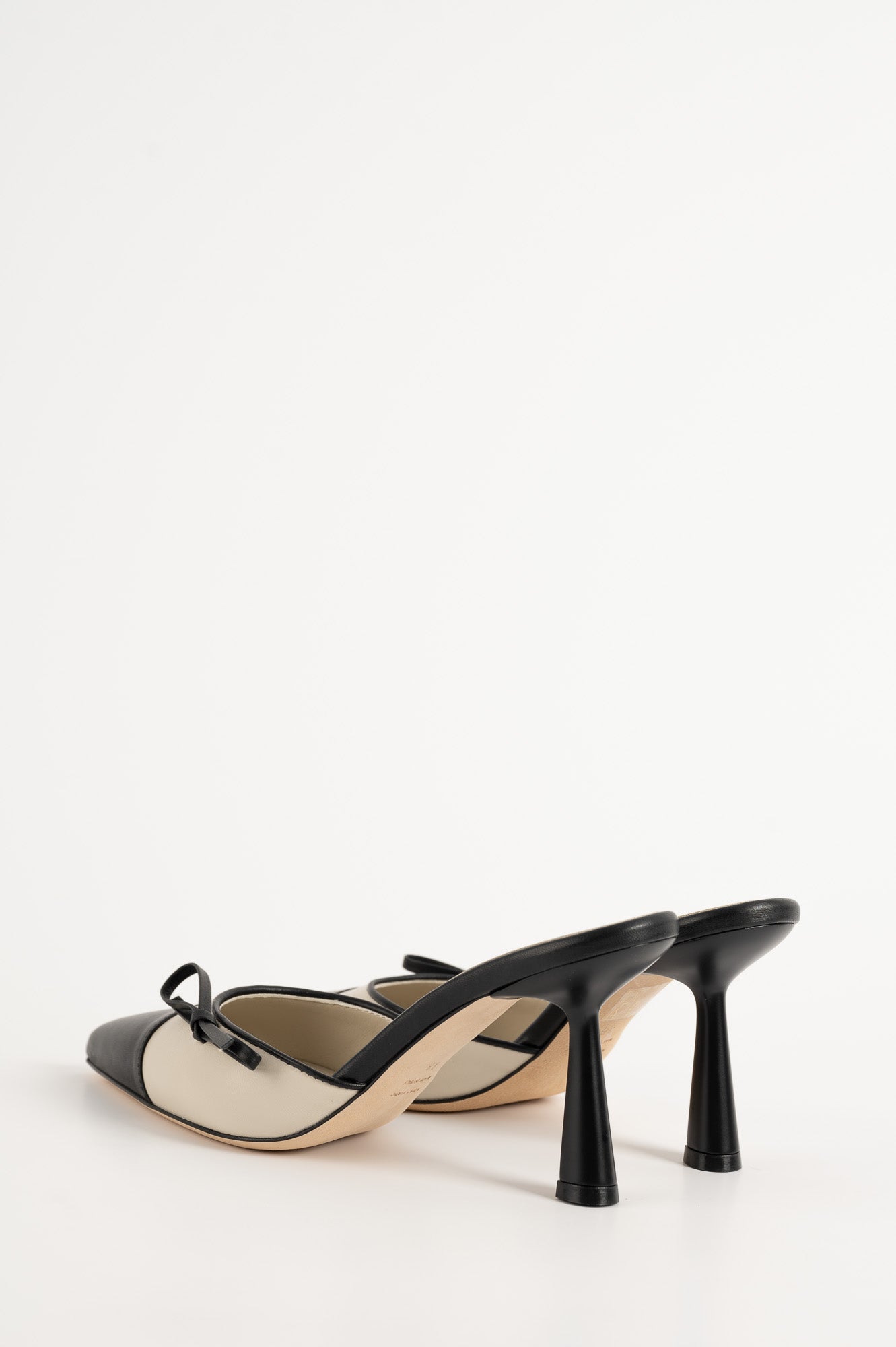 Heeled Mule Pump Prim 9 cm | Noble Black & Ivory White