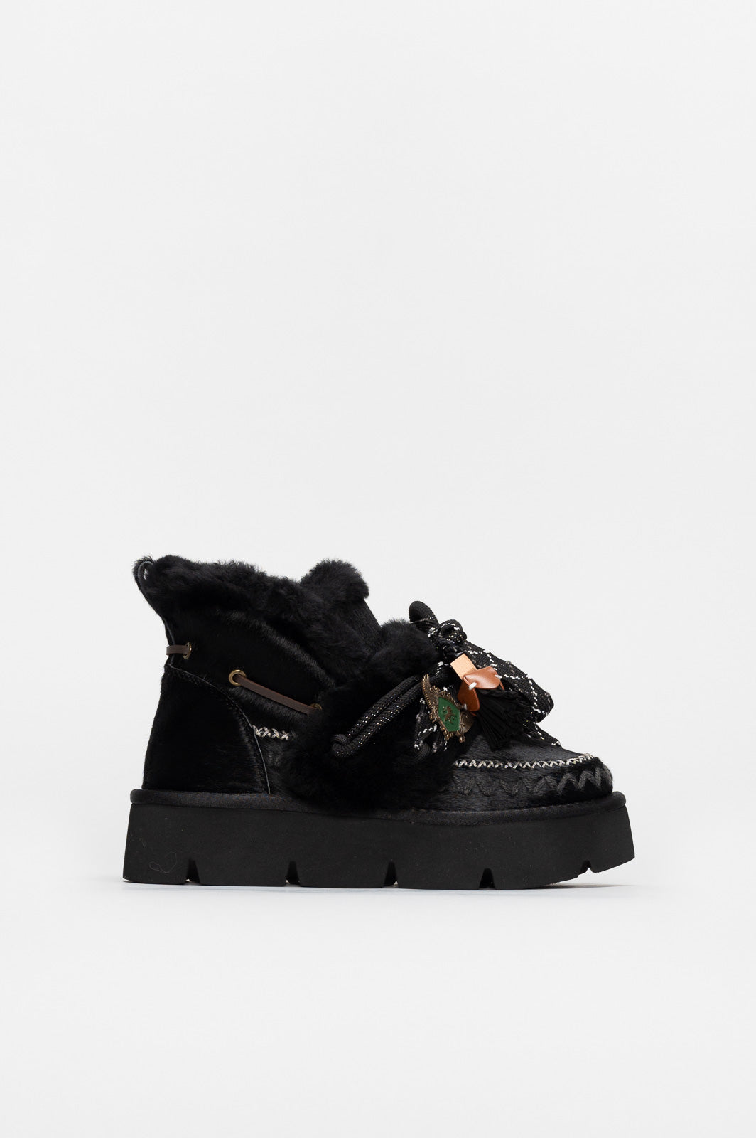 Shearling Platform Boot Aki | Black Cavallino