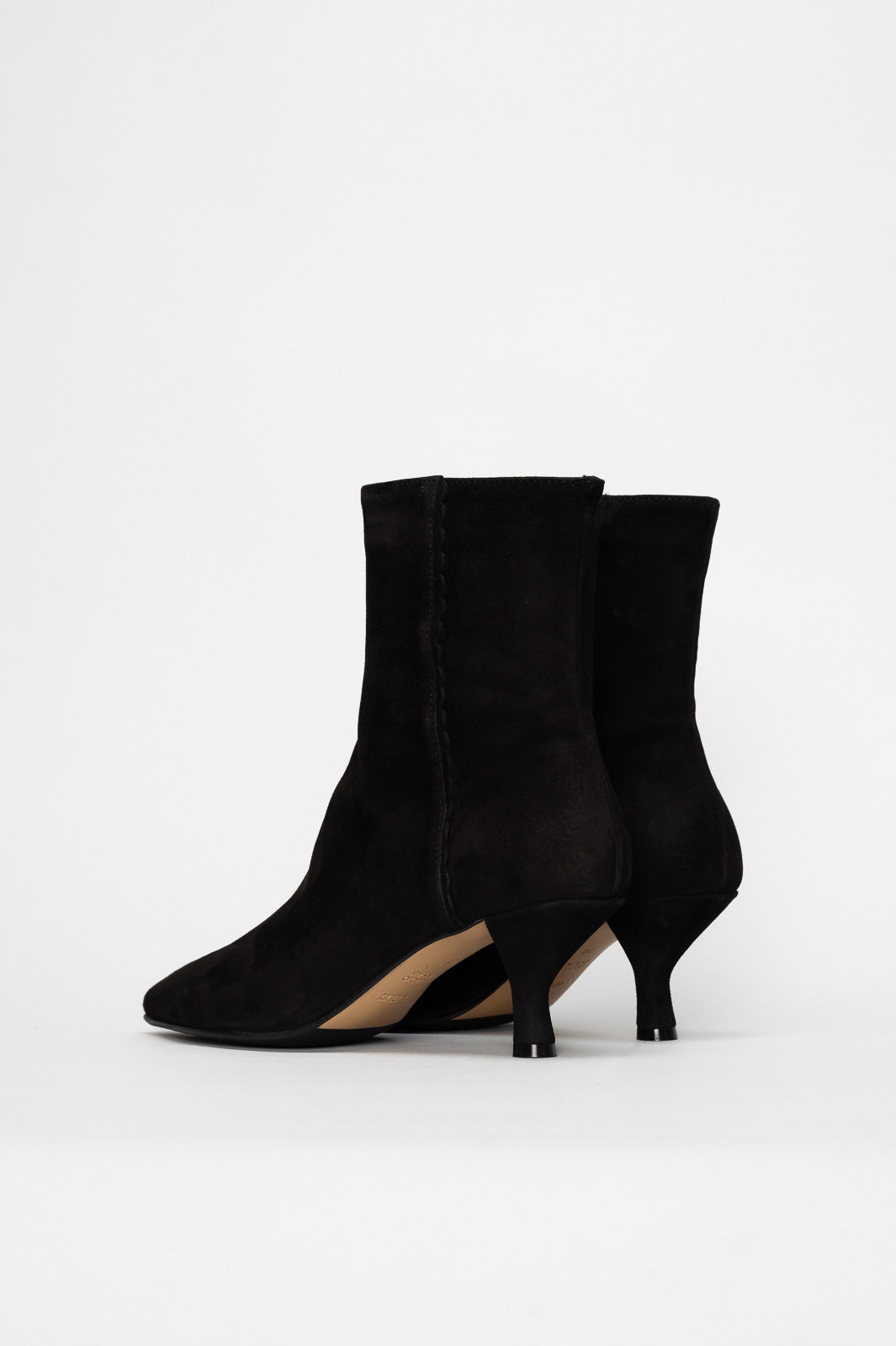 Zip Ankle Boot Henriette | Deep Black Soft Suede