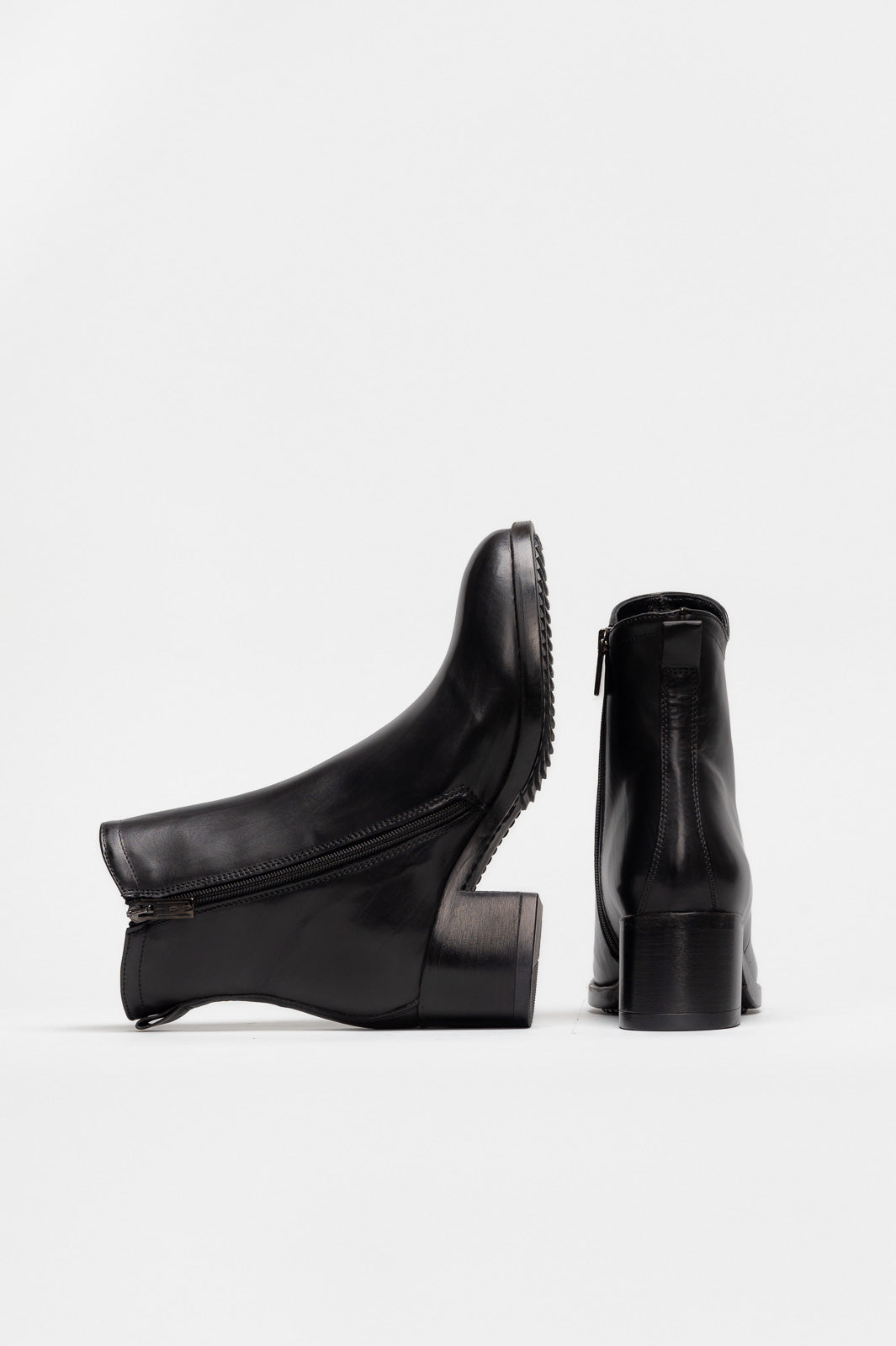 Heeled Boot Layla | Black Calf Leather