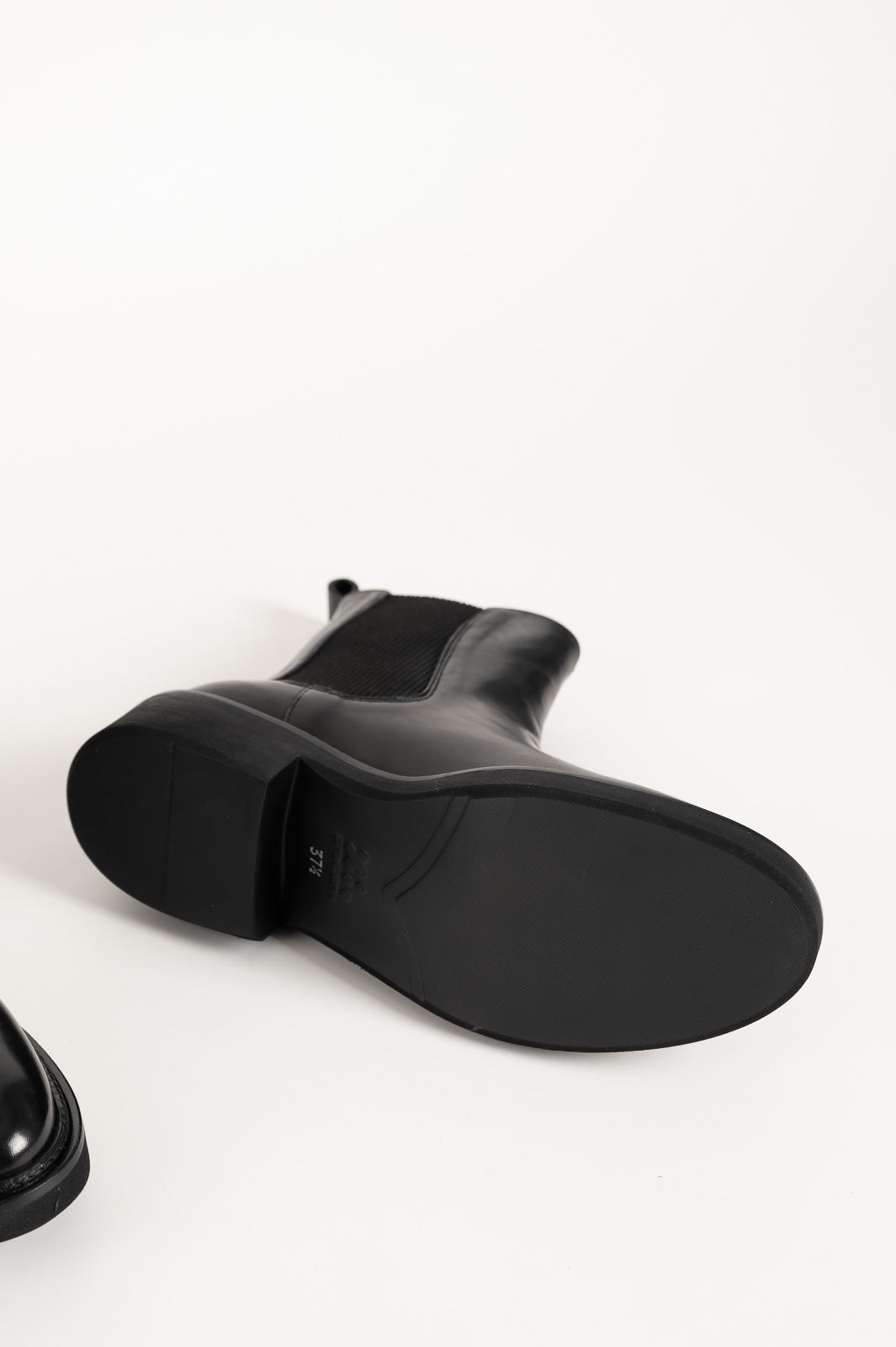 Chelsea Boot Ines | Noble Black Leather