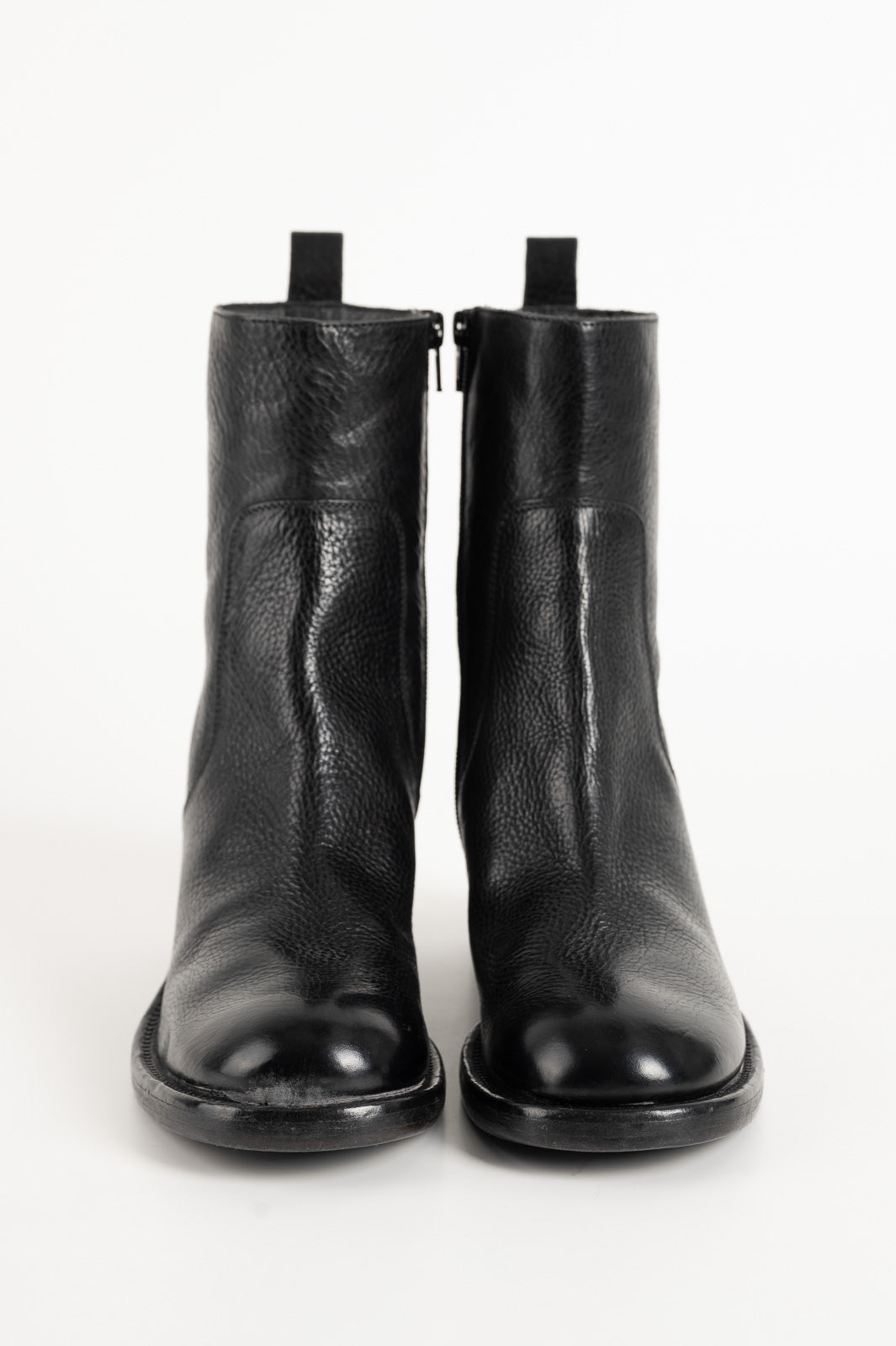 Heeled Boot Arizona | Grained Black Calf Leather