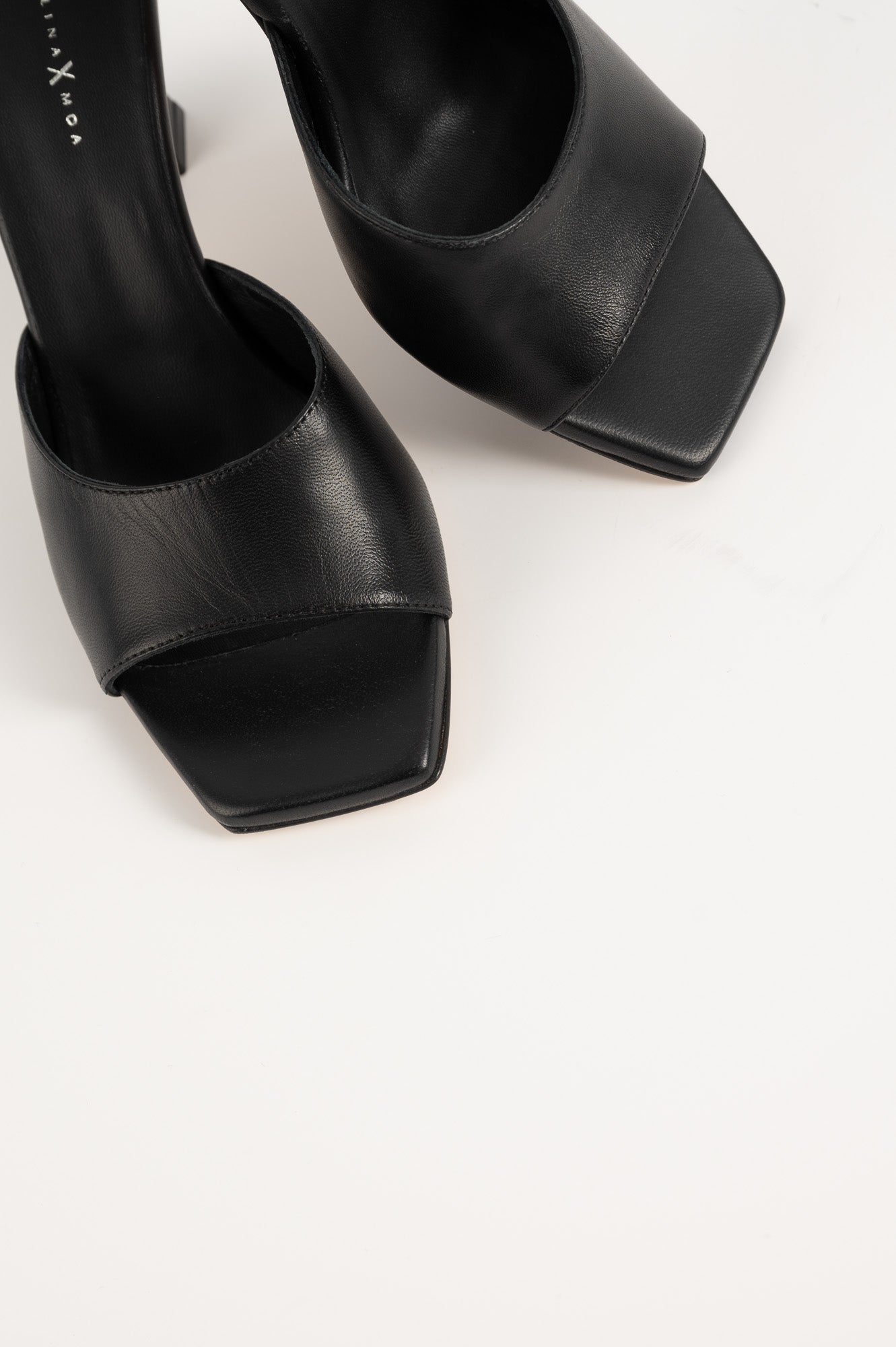 Heeled Mule Sandal Dahlia | Luxe Black Calf Leather