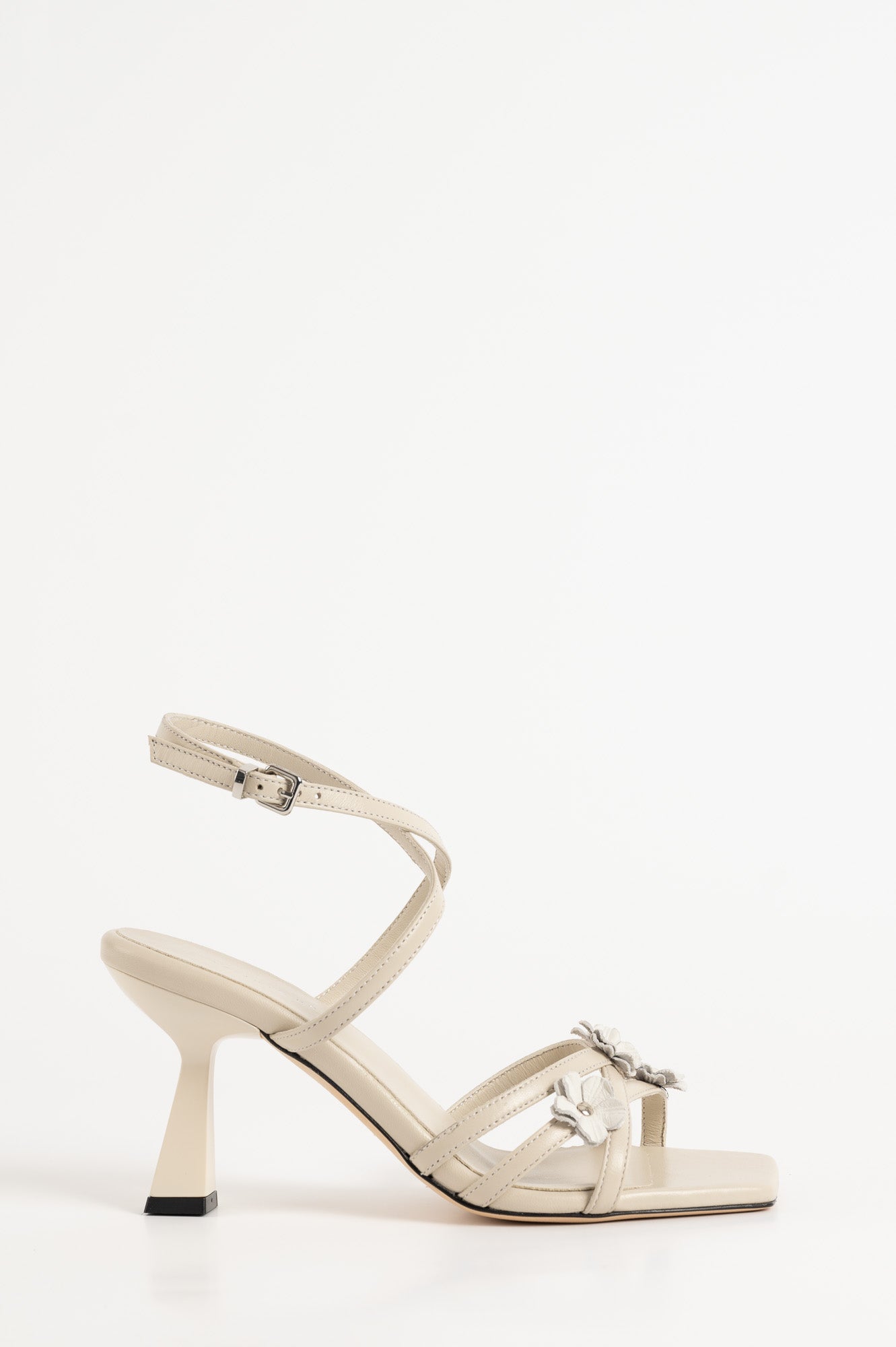 Heeled Sandal Flora | Eggshell White Calf Leather
