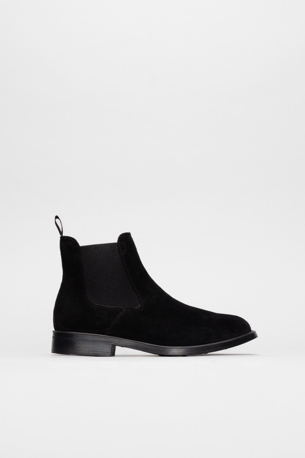 Chelsea Boot Serata | Deep Black Calf Suede