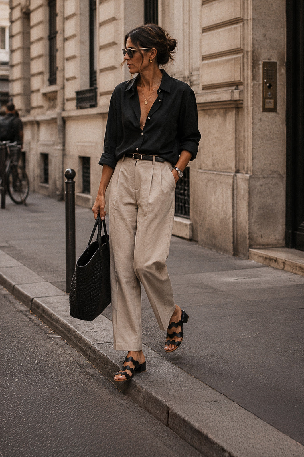 Heeled Sandal Wave | Black Calf Leather