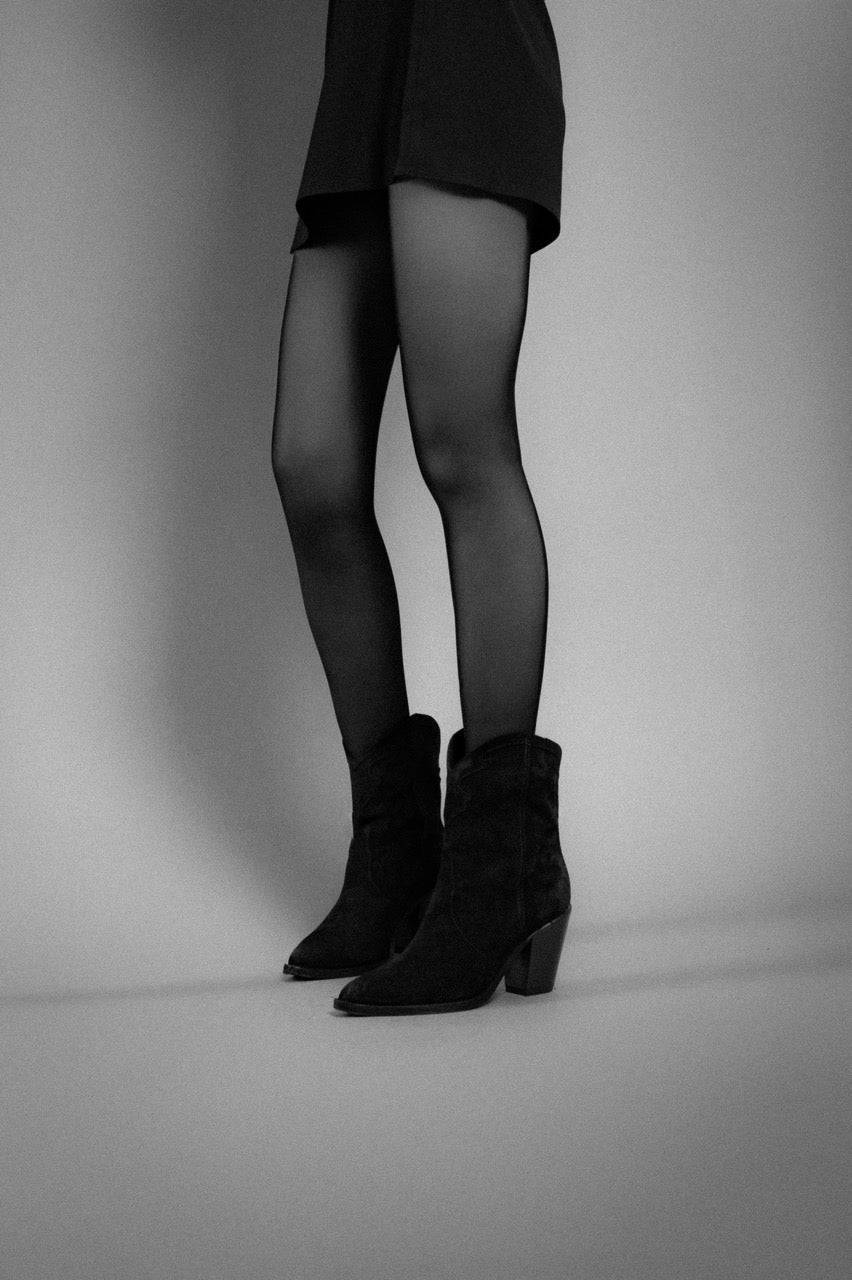 Western Boot Leonora | Black Suede