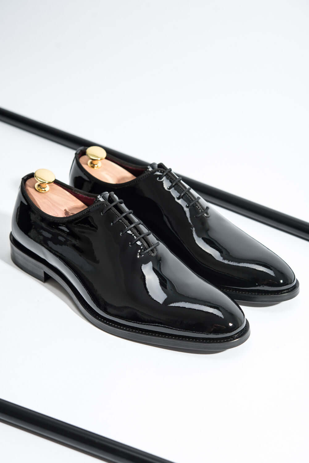 Men's Wholecut Oxford | Black Patent Calf Leather