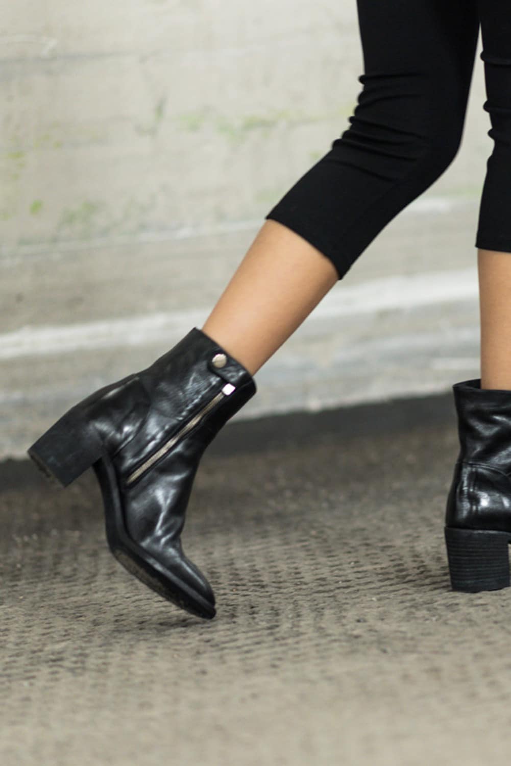 Ankle Boot Sarah | Black Buffalo Leather
