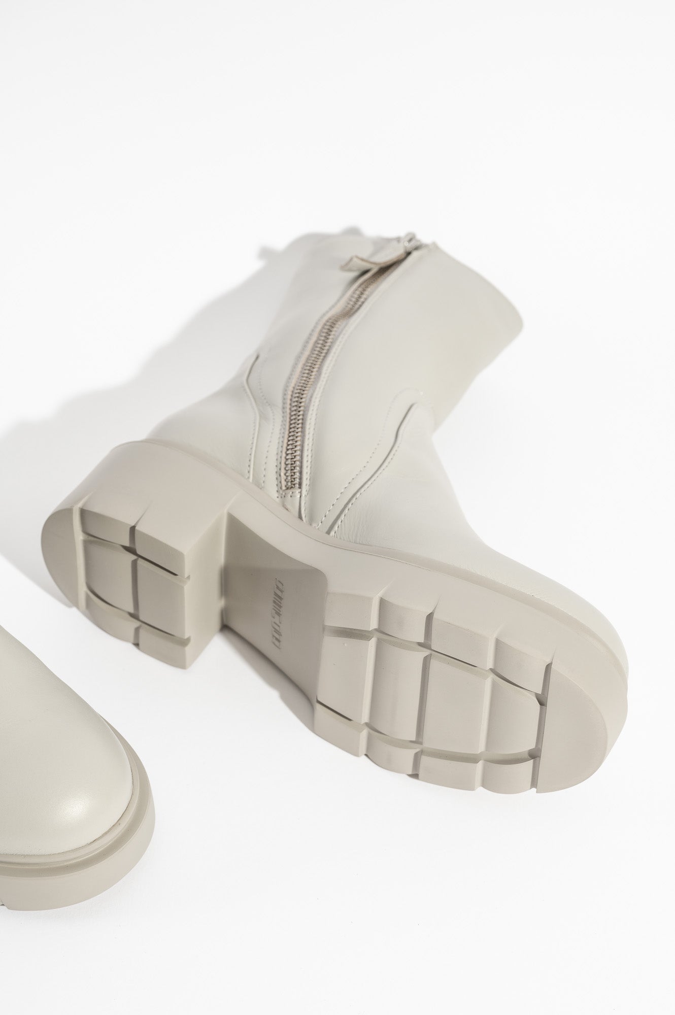 Boot Esmeralda | Light Grey Leather