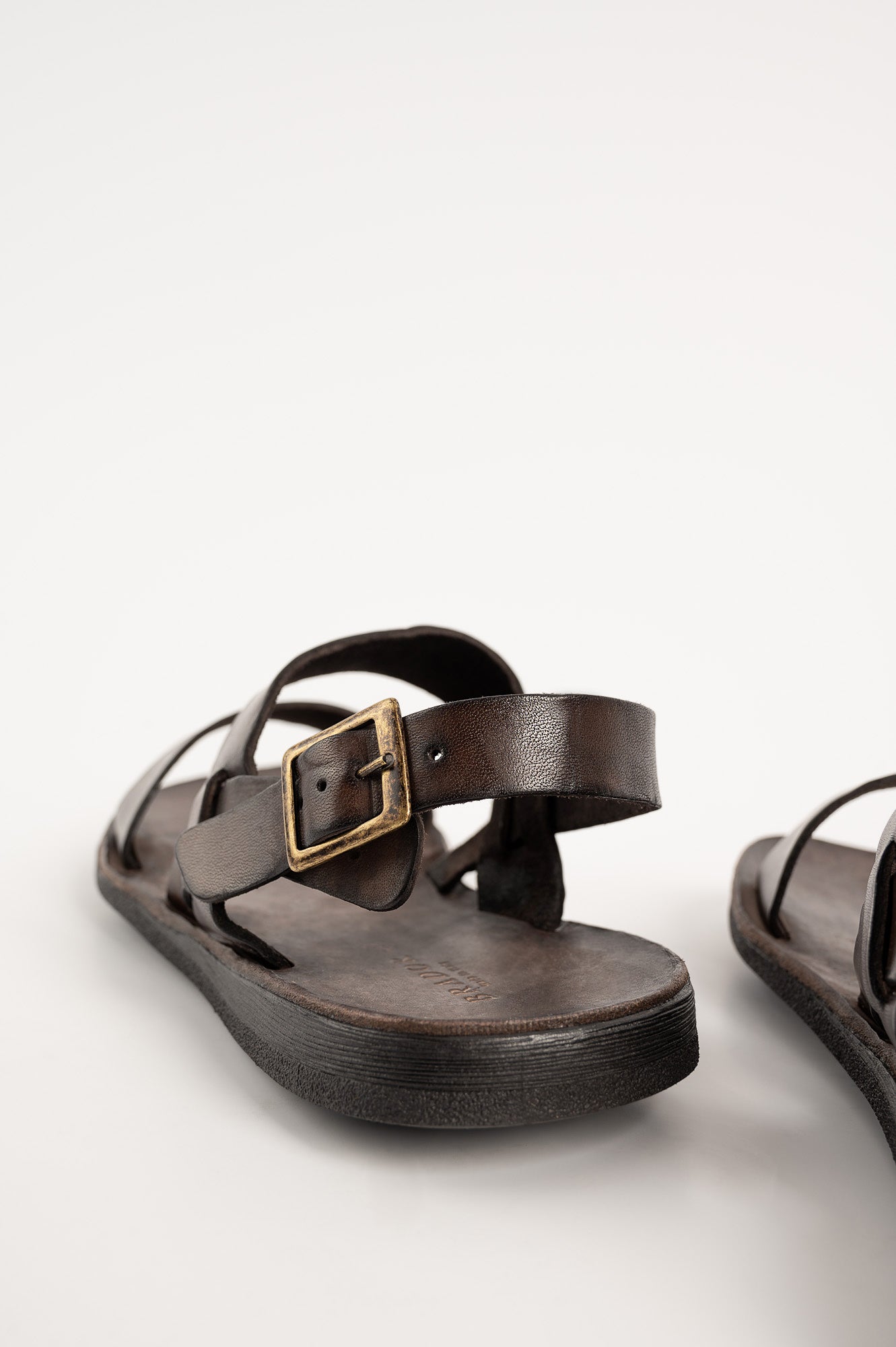 Sandal 239 | Brown washed calfskin