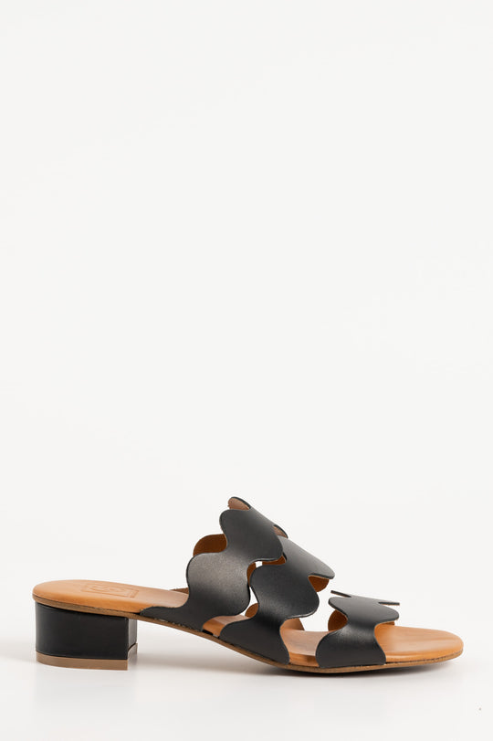 Heeled Sandal Wave | Black Calf Leather