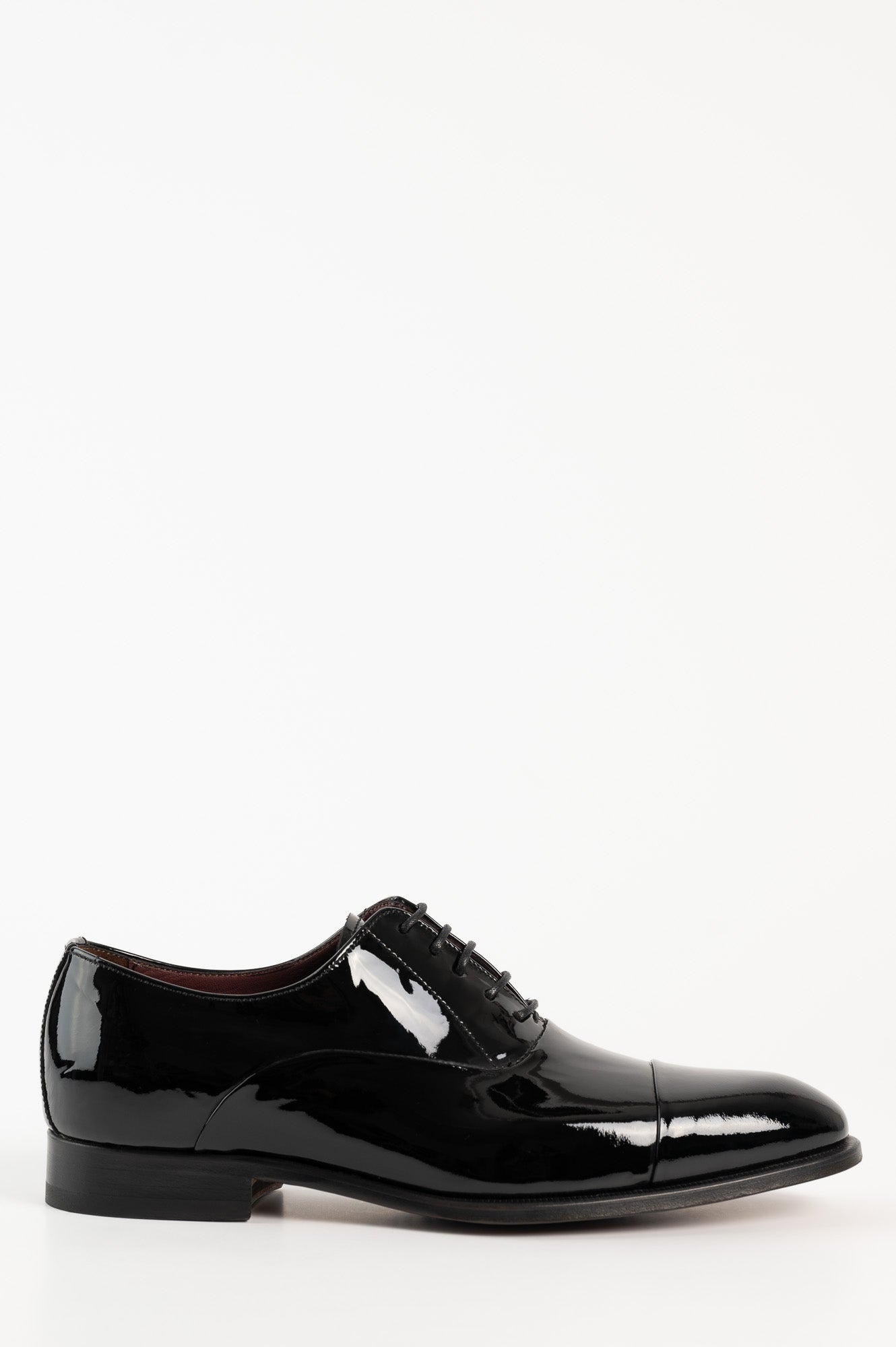 Oxford Luxit 051 | Black Patent Leather