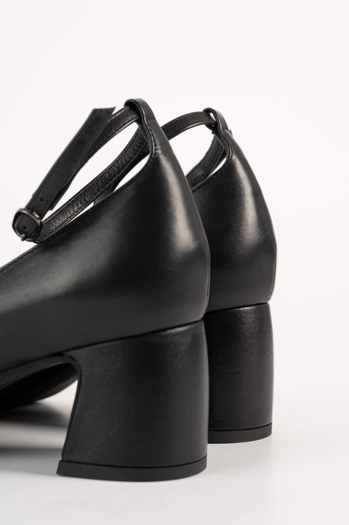 Strap Pump Phoebe 001 | Svart Skinn