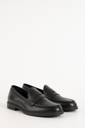 Loafer Saga 001 | Black Leather