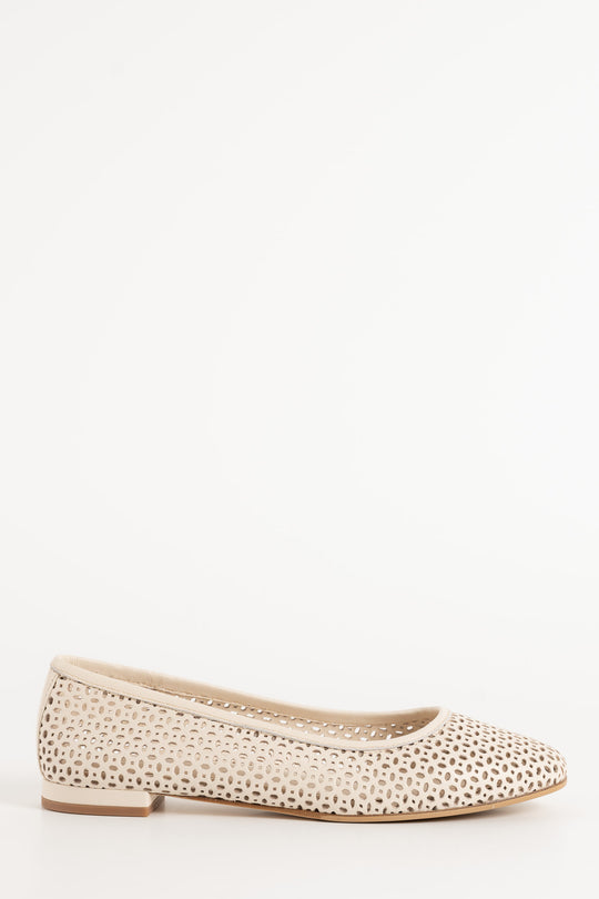 Ballet Flat Ayla | White Perforated Leather