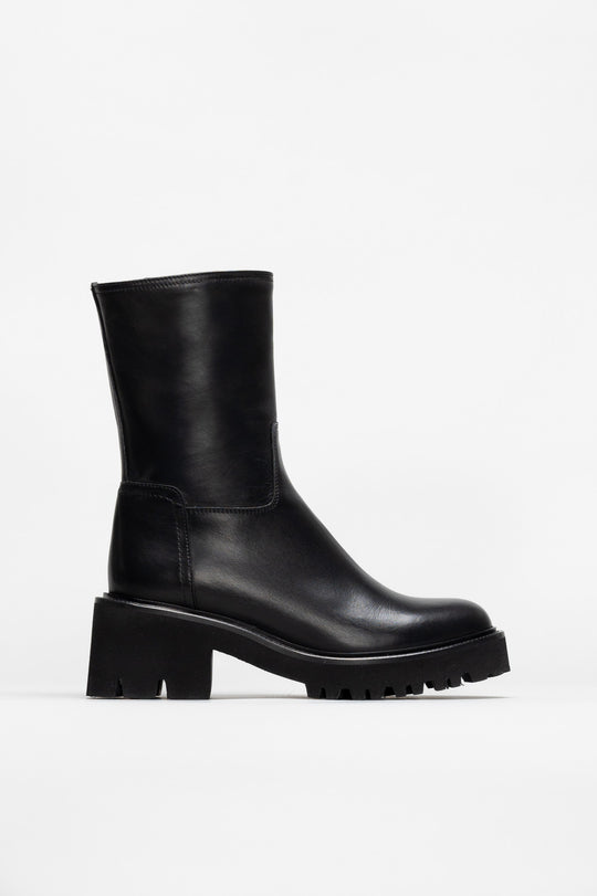 Heeled Boot Strada | Noble Black Calf Leather