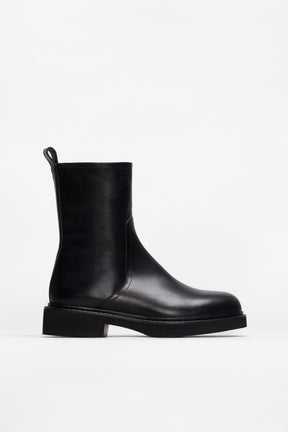 Shearling Boot Celina | Elegant Black Calf Leather